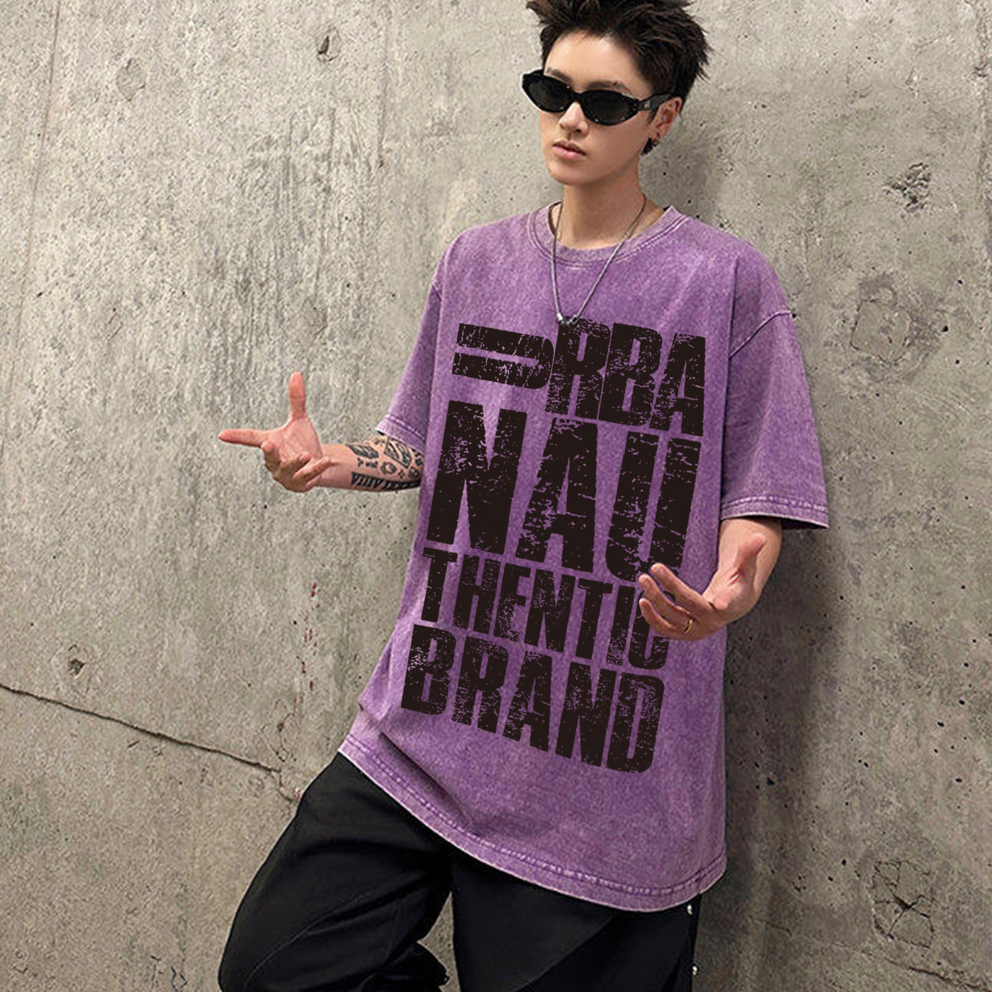 URBAN AUTHENTIC LOGOT