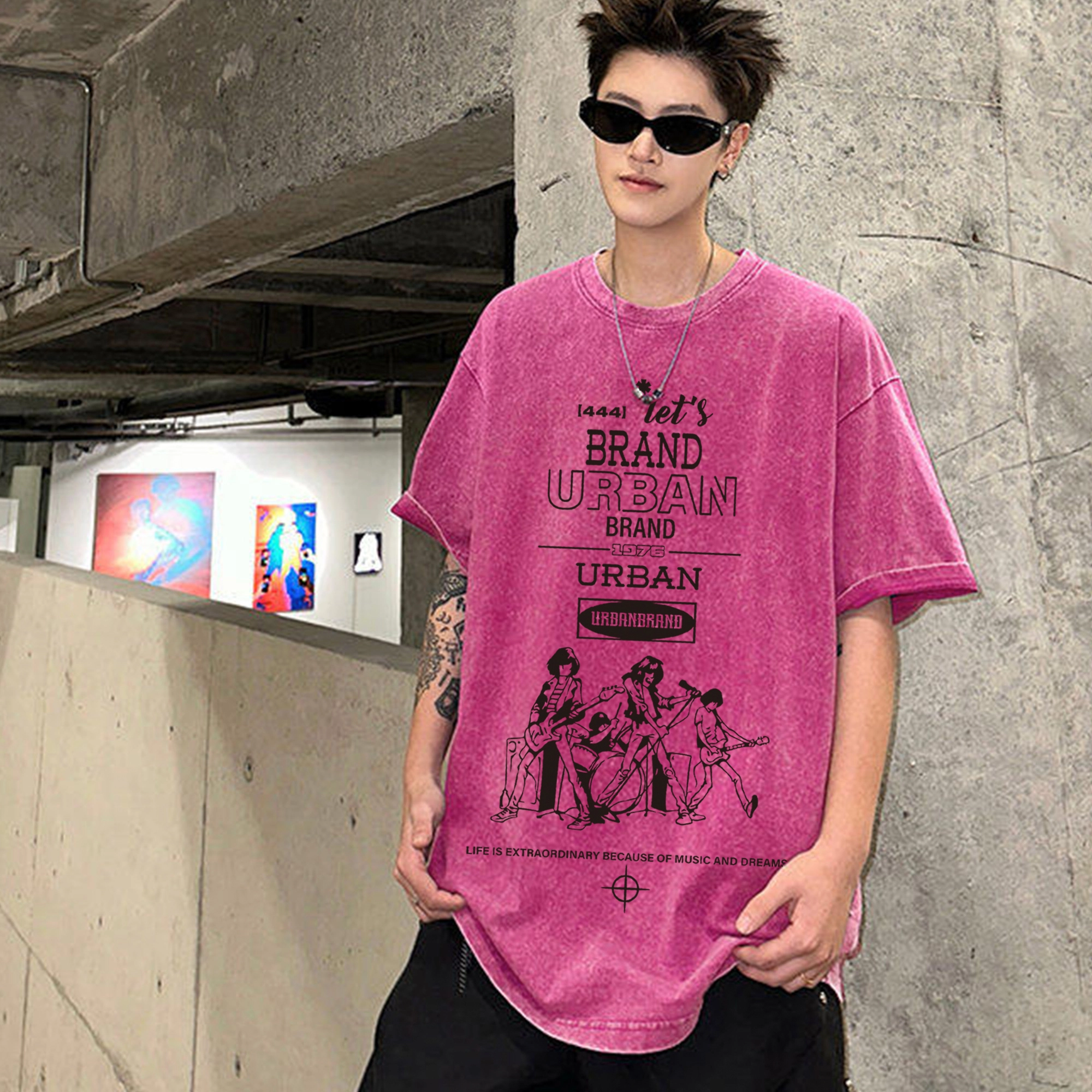 URBAN AUTHENTIC LOGOT