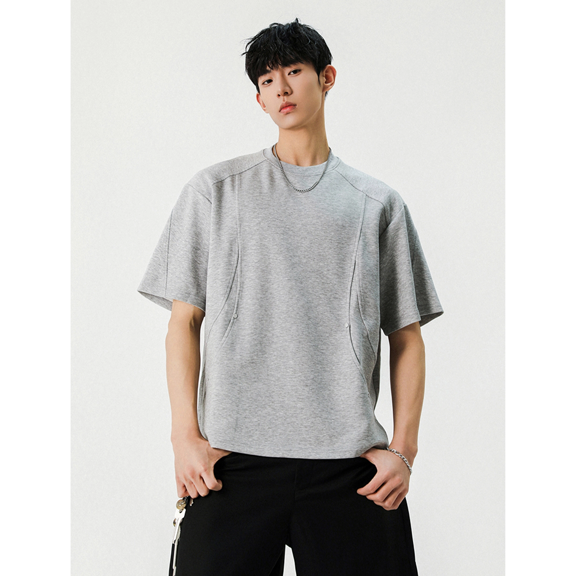 URBAN AUTHENTIC T