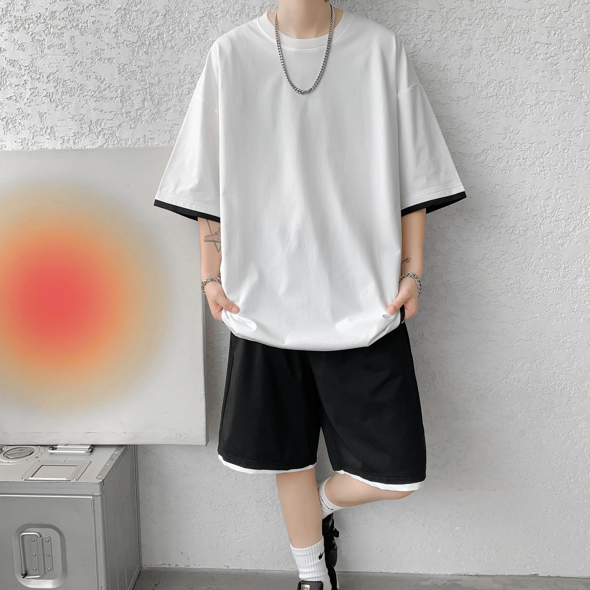 URBAN AUTHENTIC T