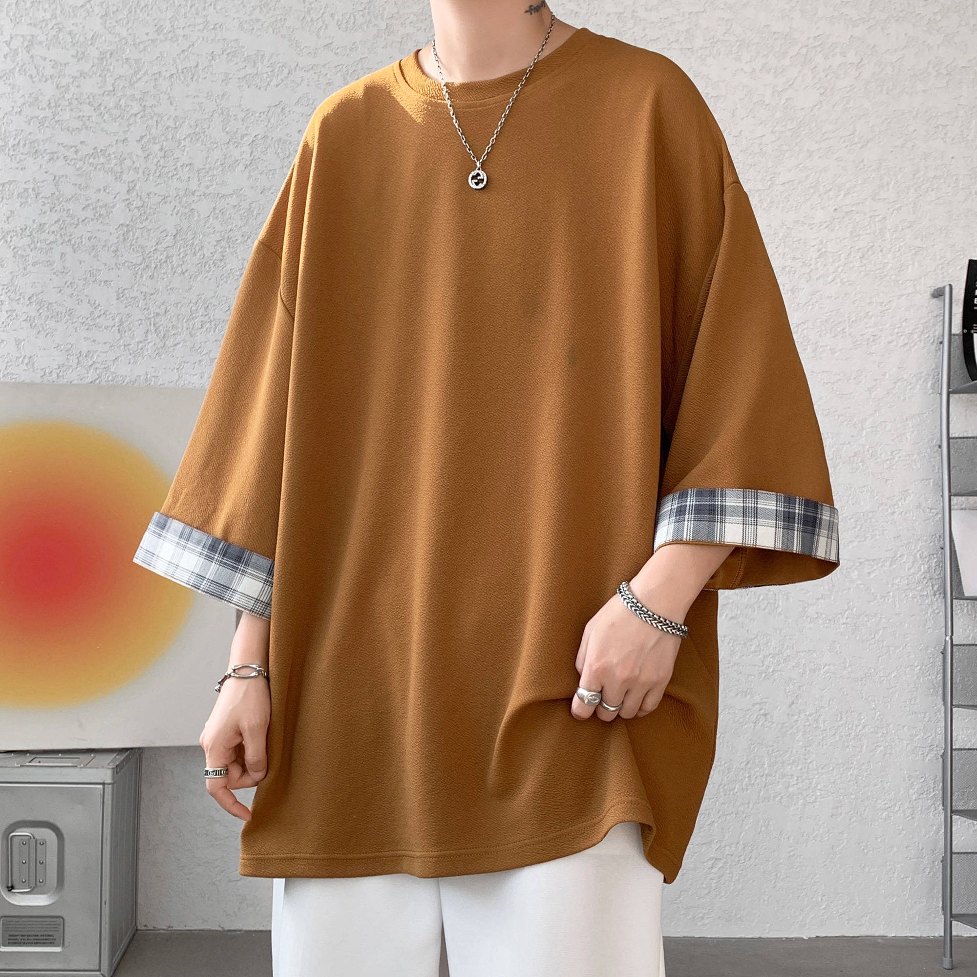 URBAN AUTHENTIC T
