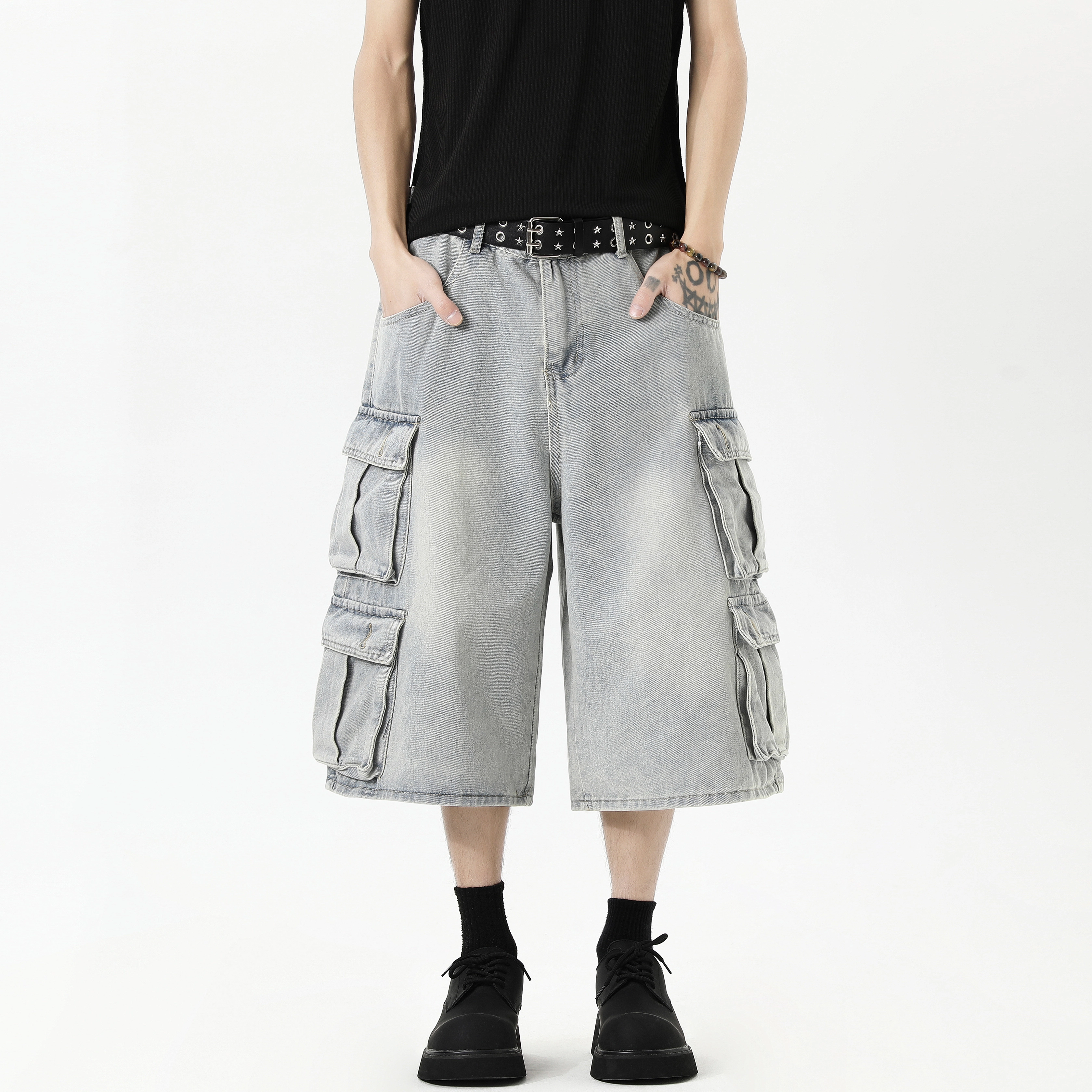 URBAN AUTHENTIC