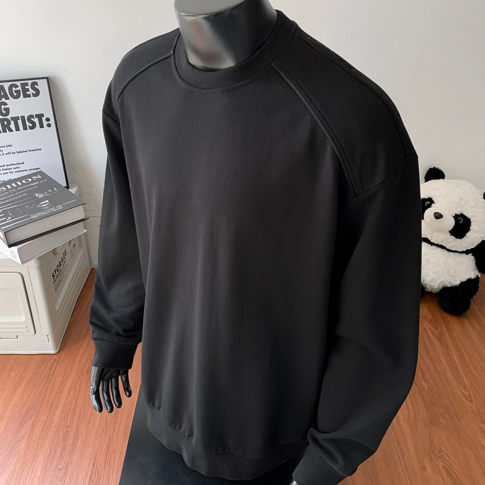 URBAN AUTHENTIC T