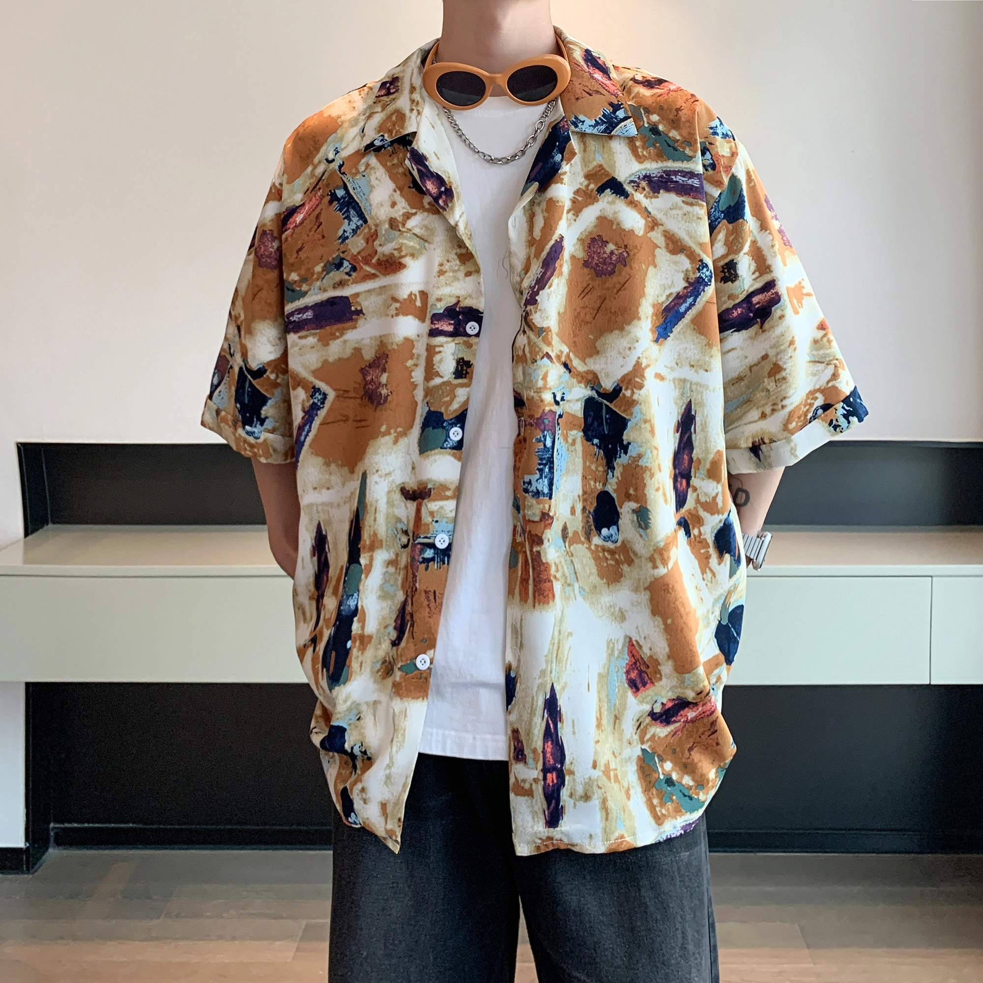 URBAN AUTHENTIC