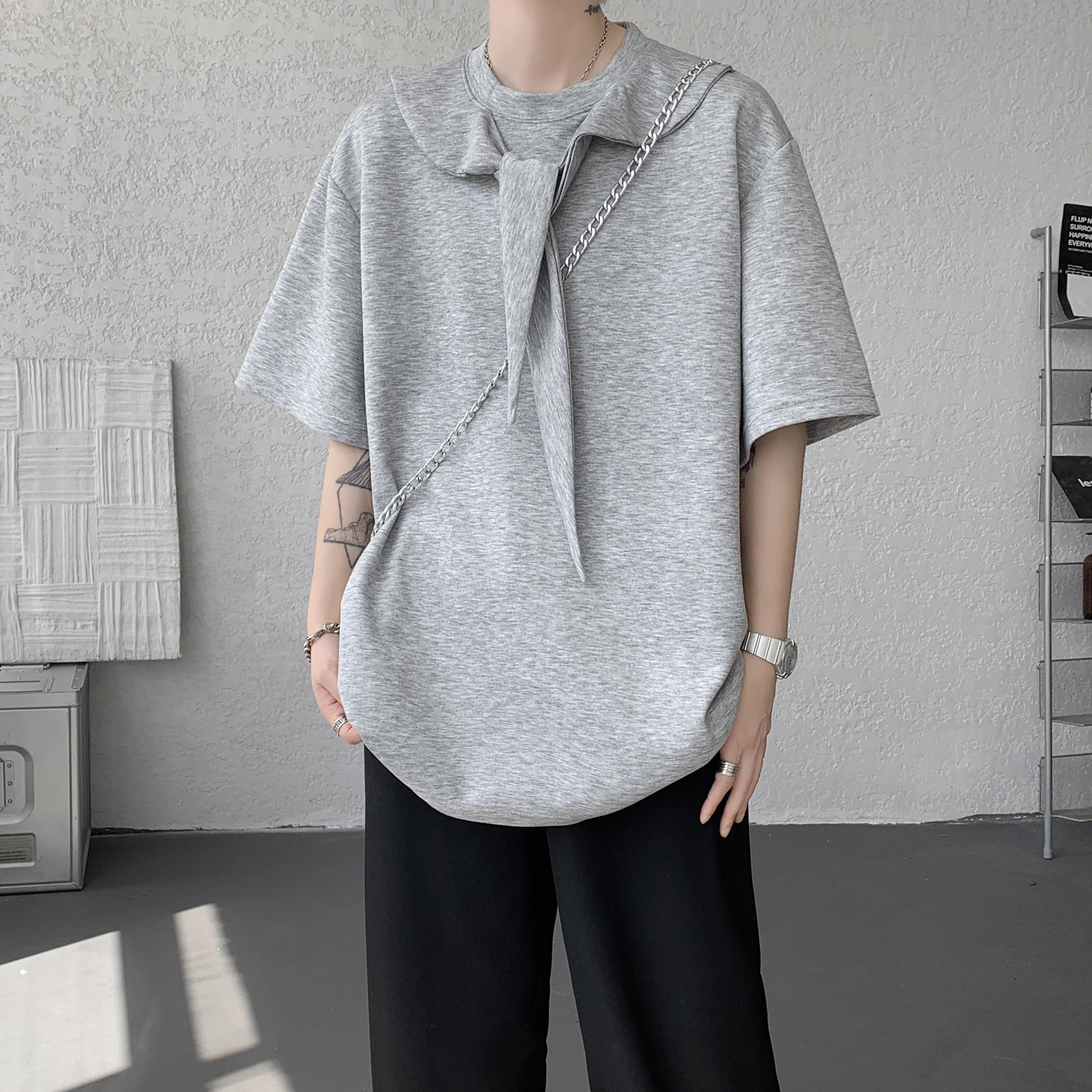 URBAN AUTHENTIC T