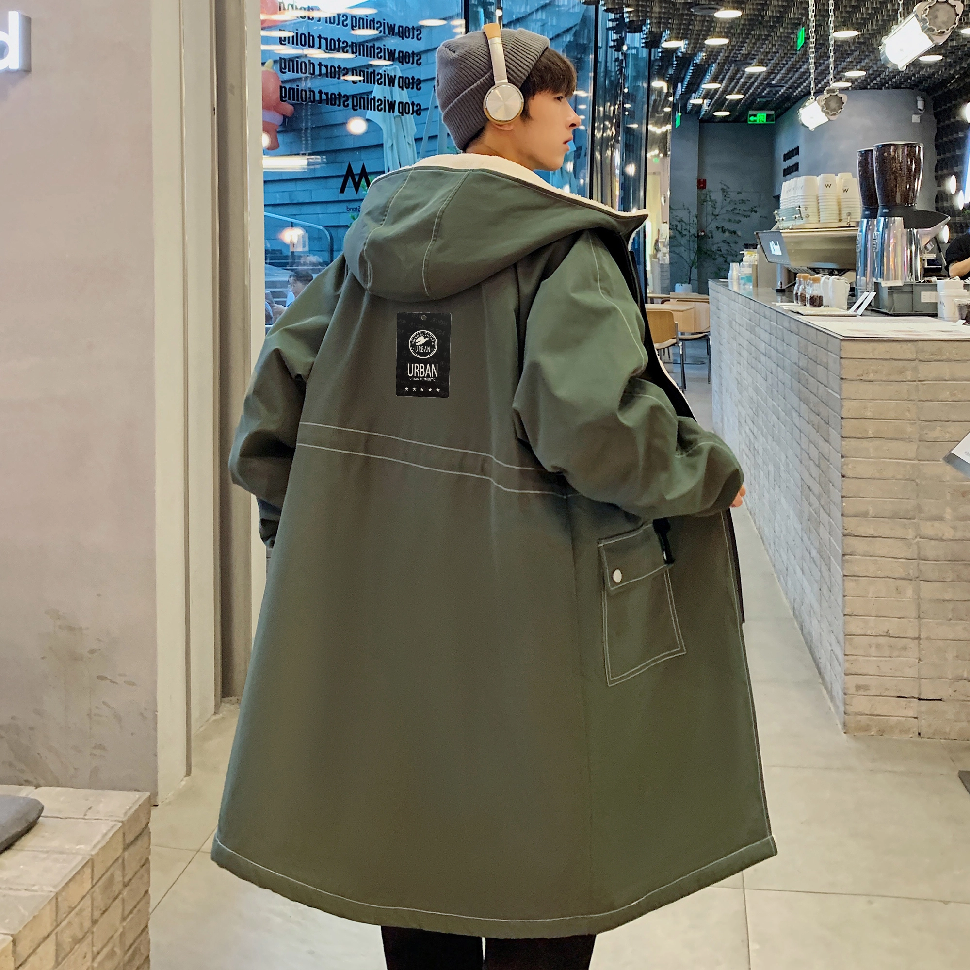 URBAN AUTHENTIC