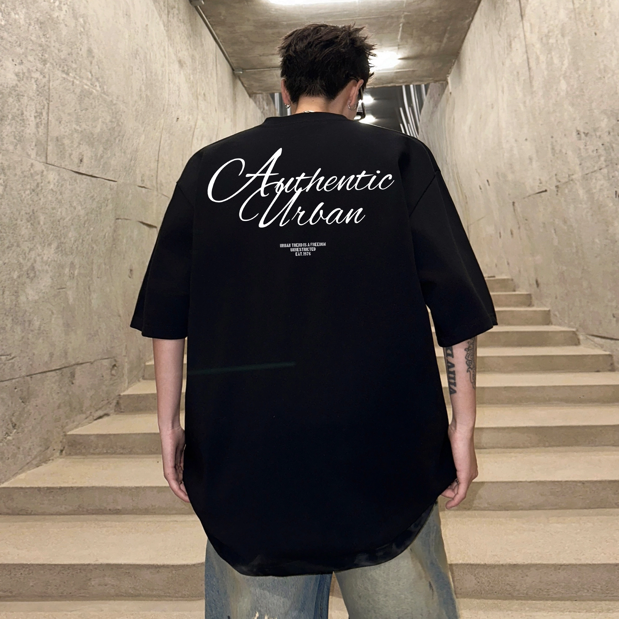 URBAN AUTHENTIC logoT