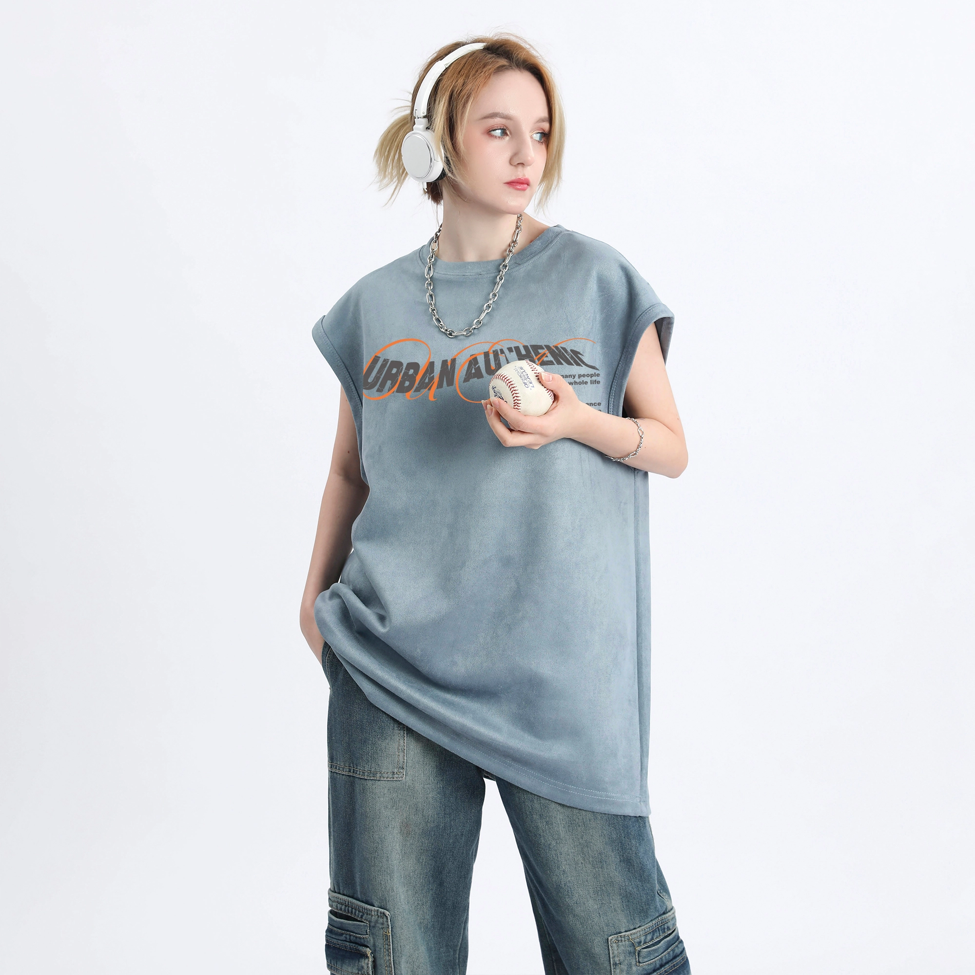 URBAN AUTHENTIC logo