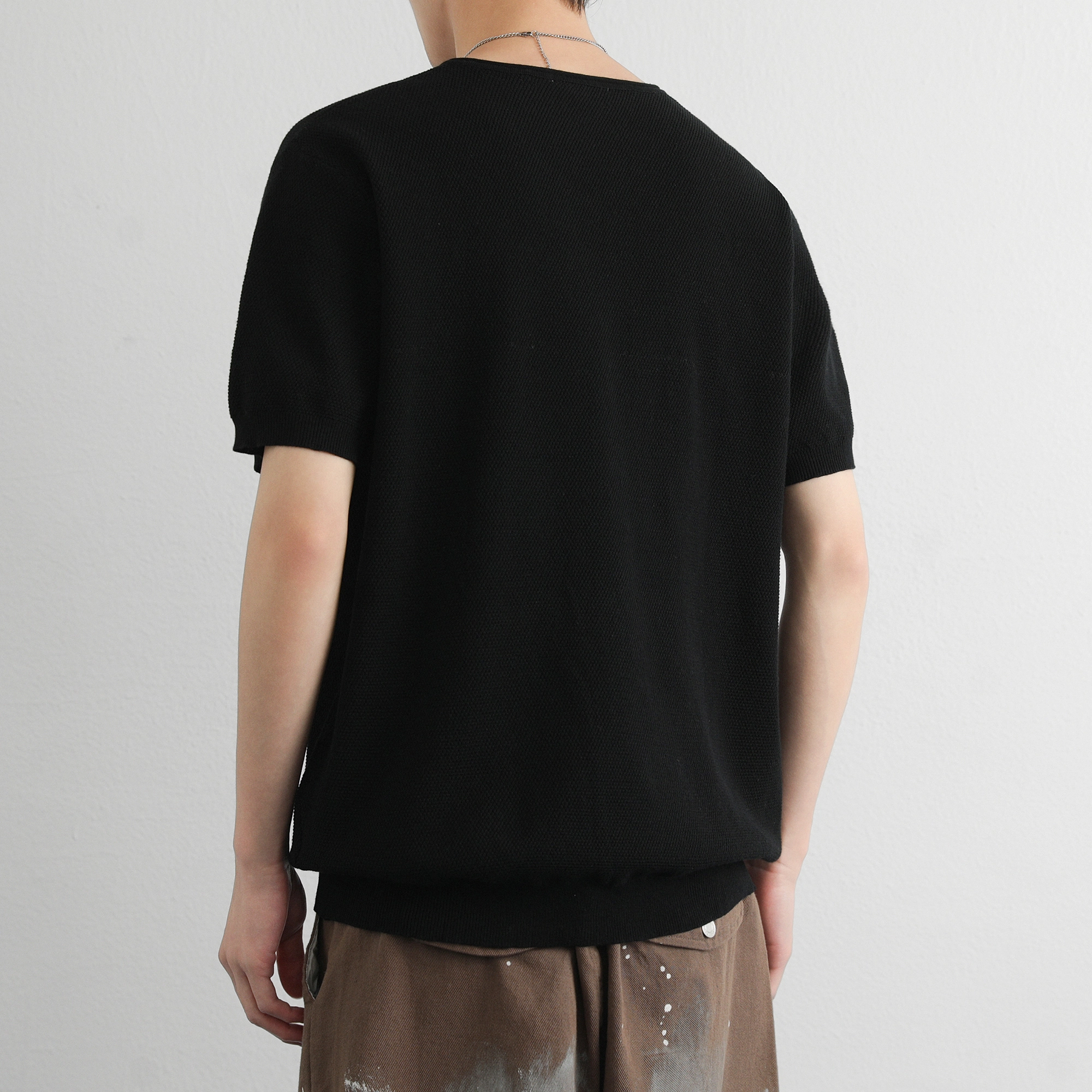 URBAN AUTHENTIC T