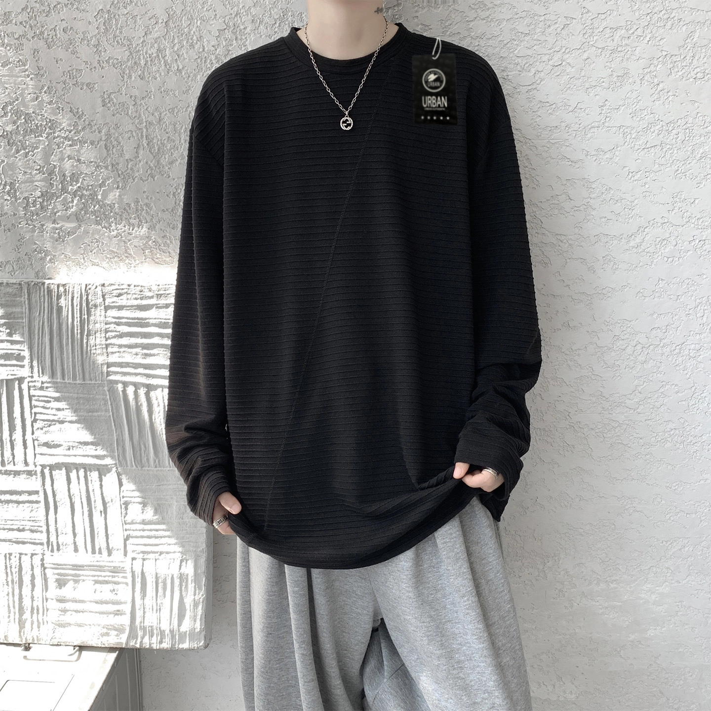 URBAN AUTHENTIC T