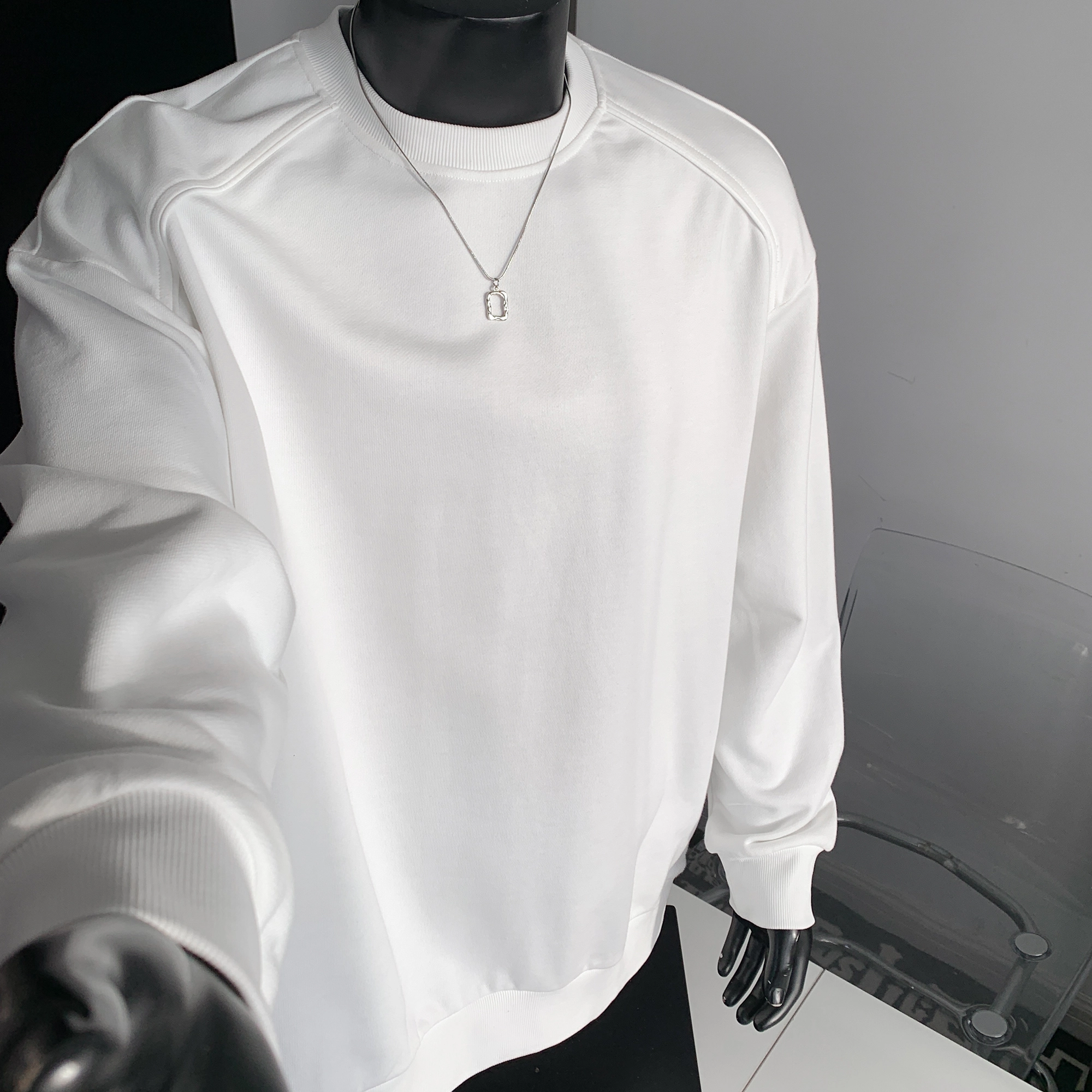 URBAN AUTHENTIC T