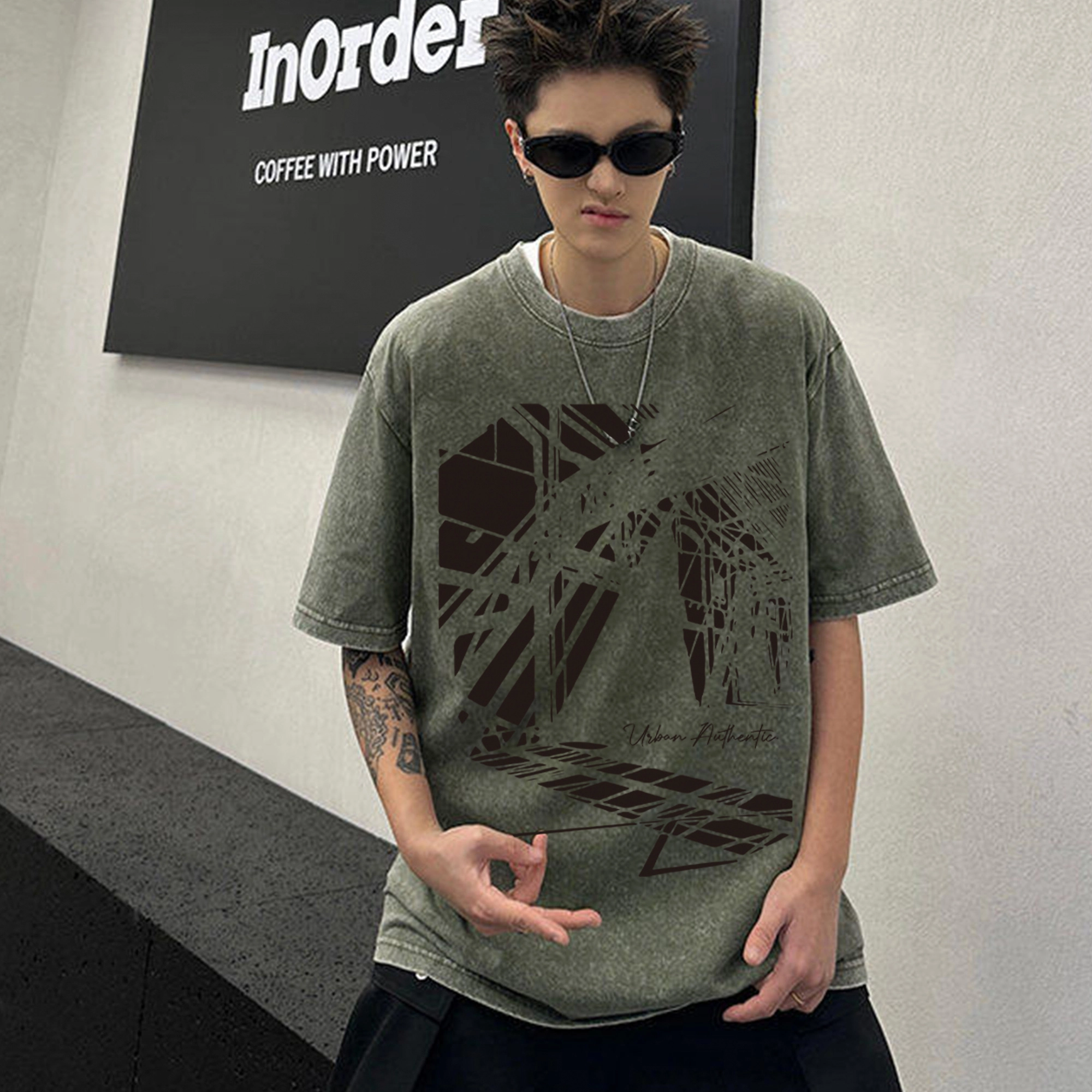 URBAN AUTHENTIC T