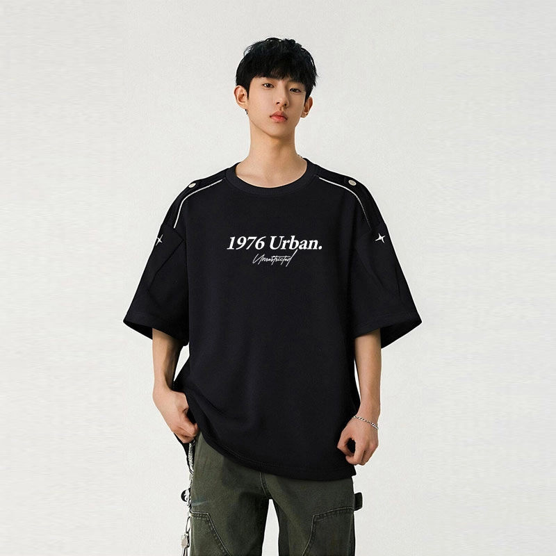 URBAN AUTHENTIC LOGOT