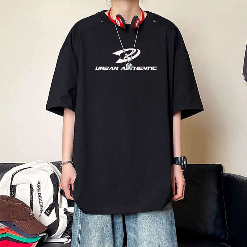 URBAN AUTHENTIC Logo