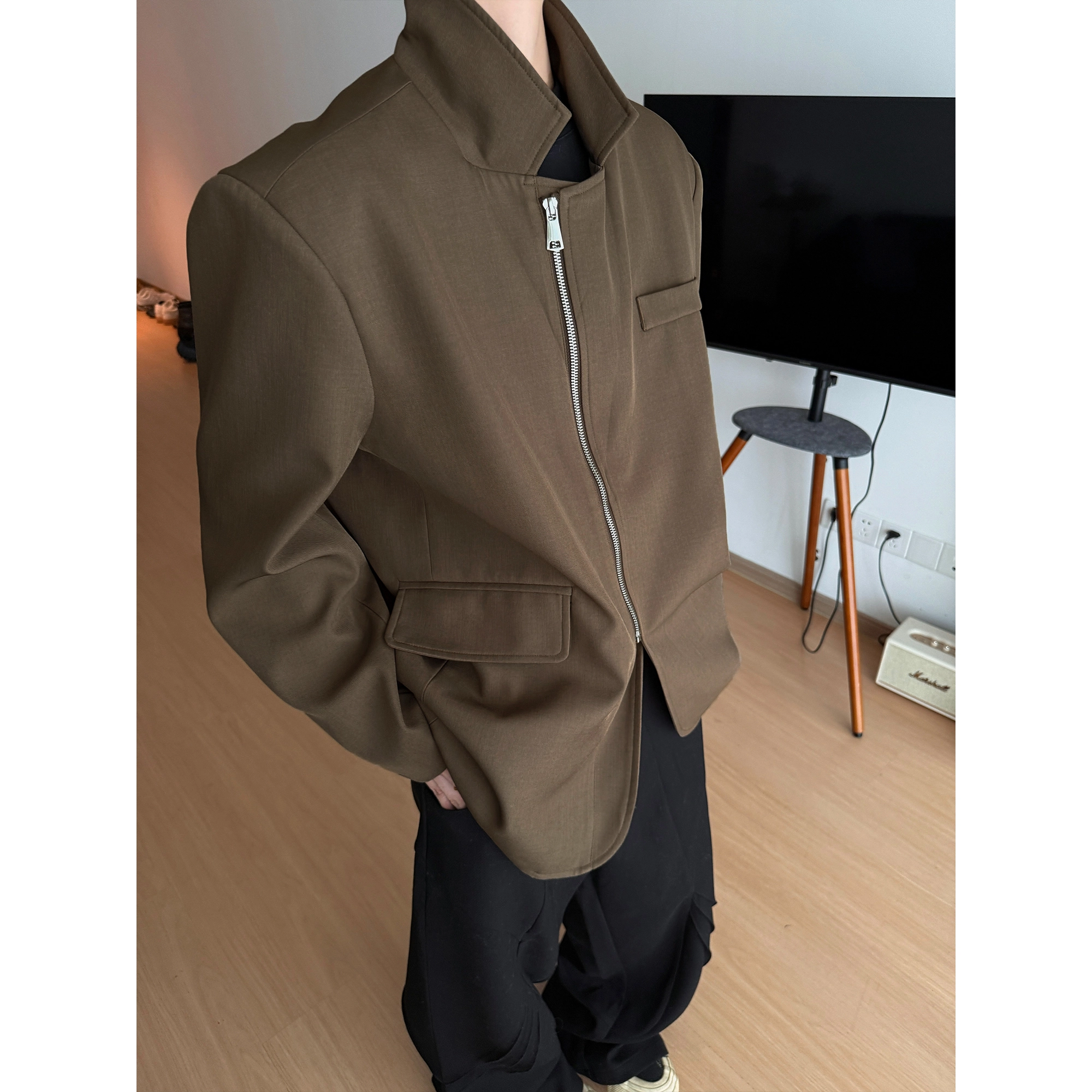 URBAN AUTHENTIC