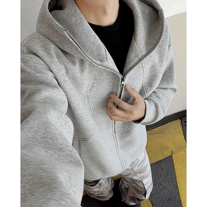 URBAN AUTHENTIC