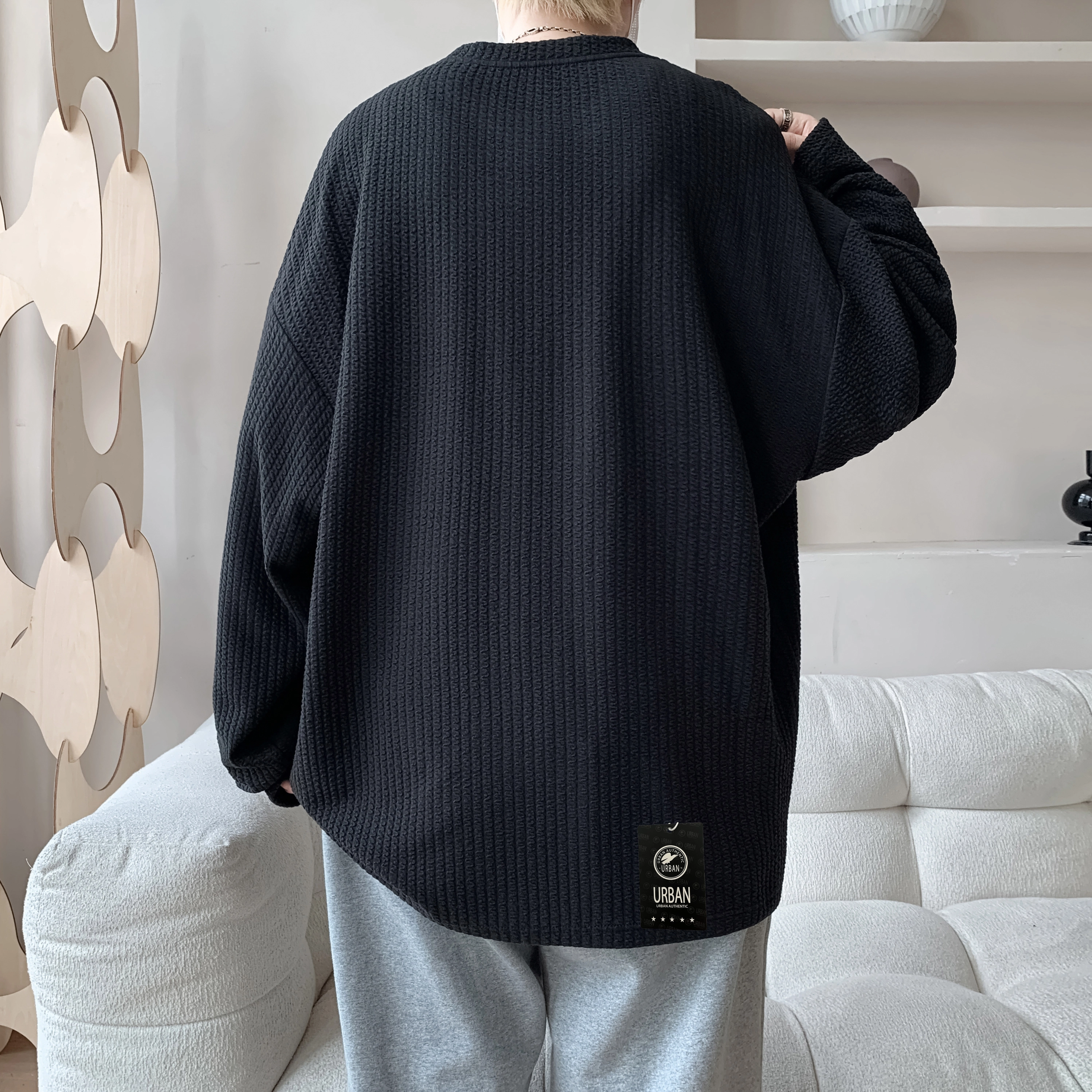 URBAN AUTHENTIC T