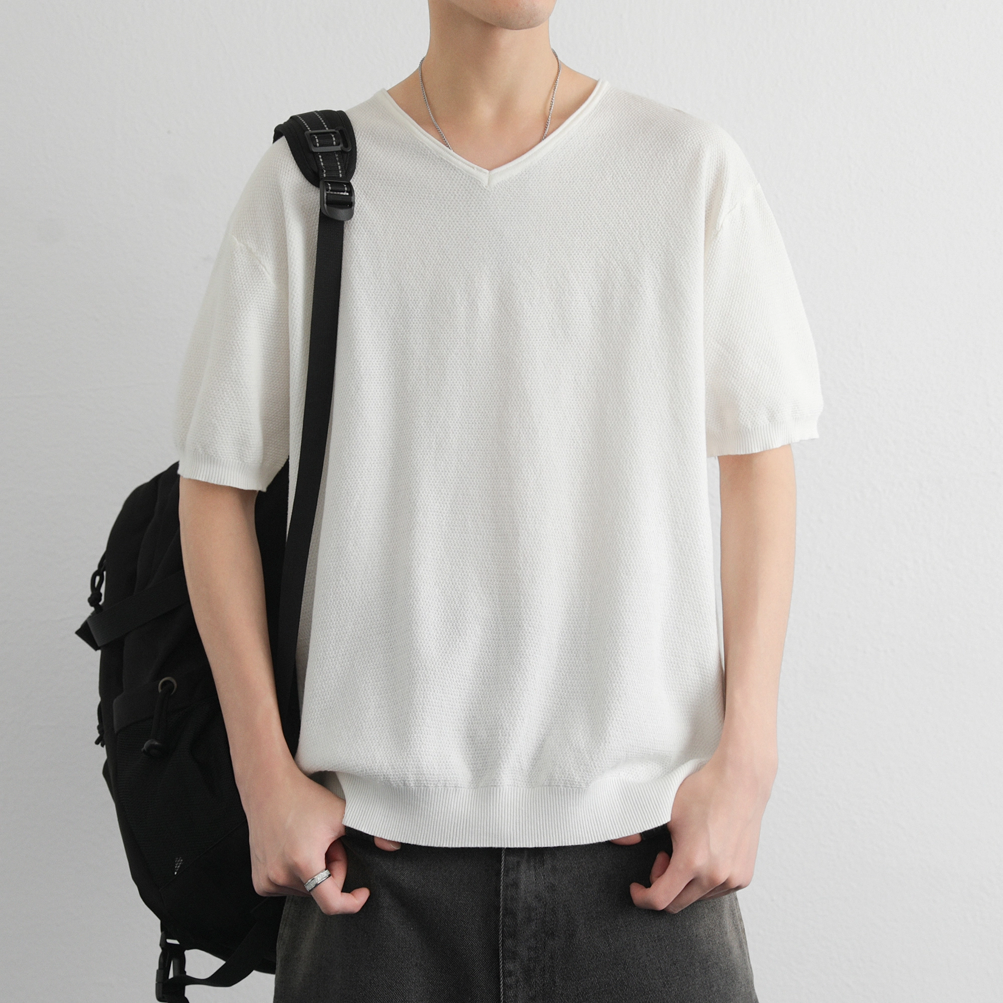 URBAN AUTHENTIC T