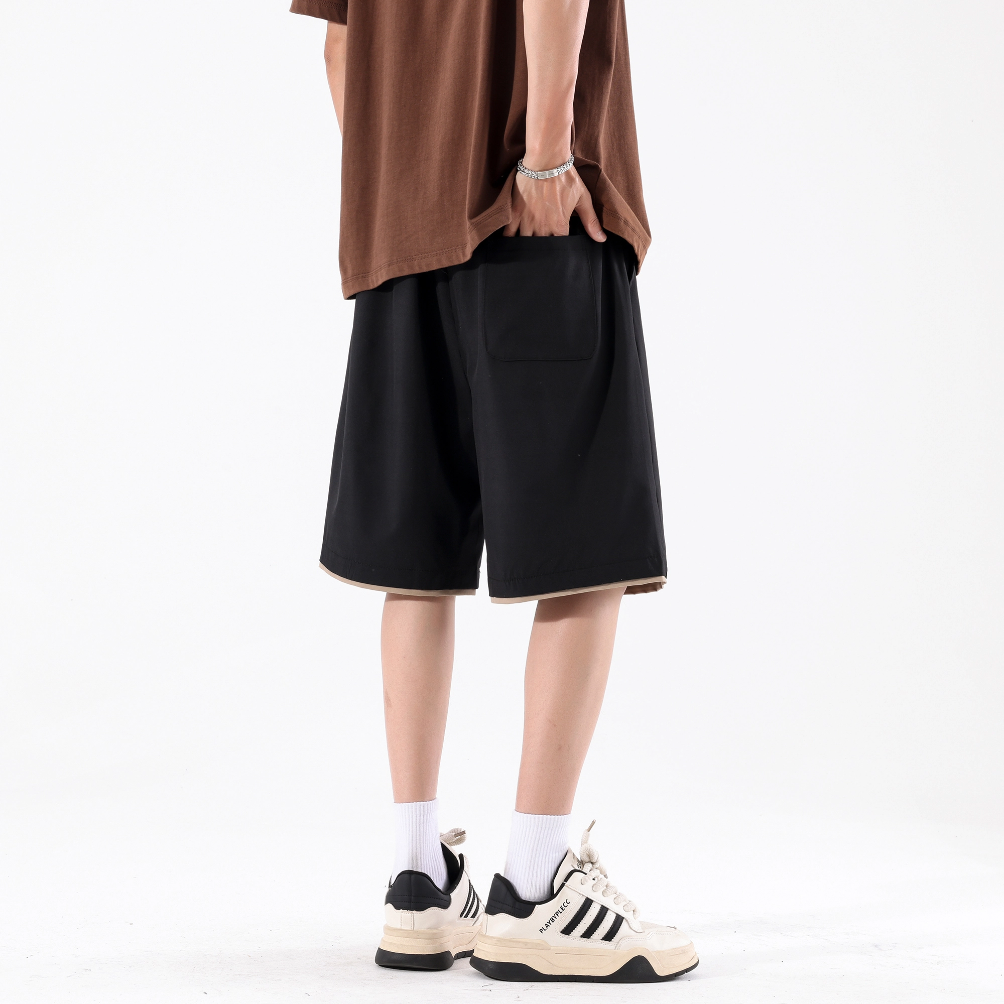 URBAN AUTHENTIC
