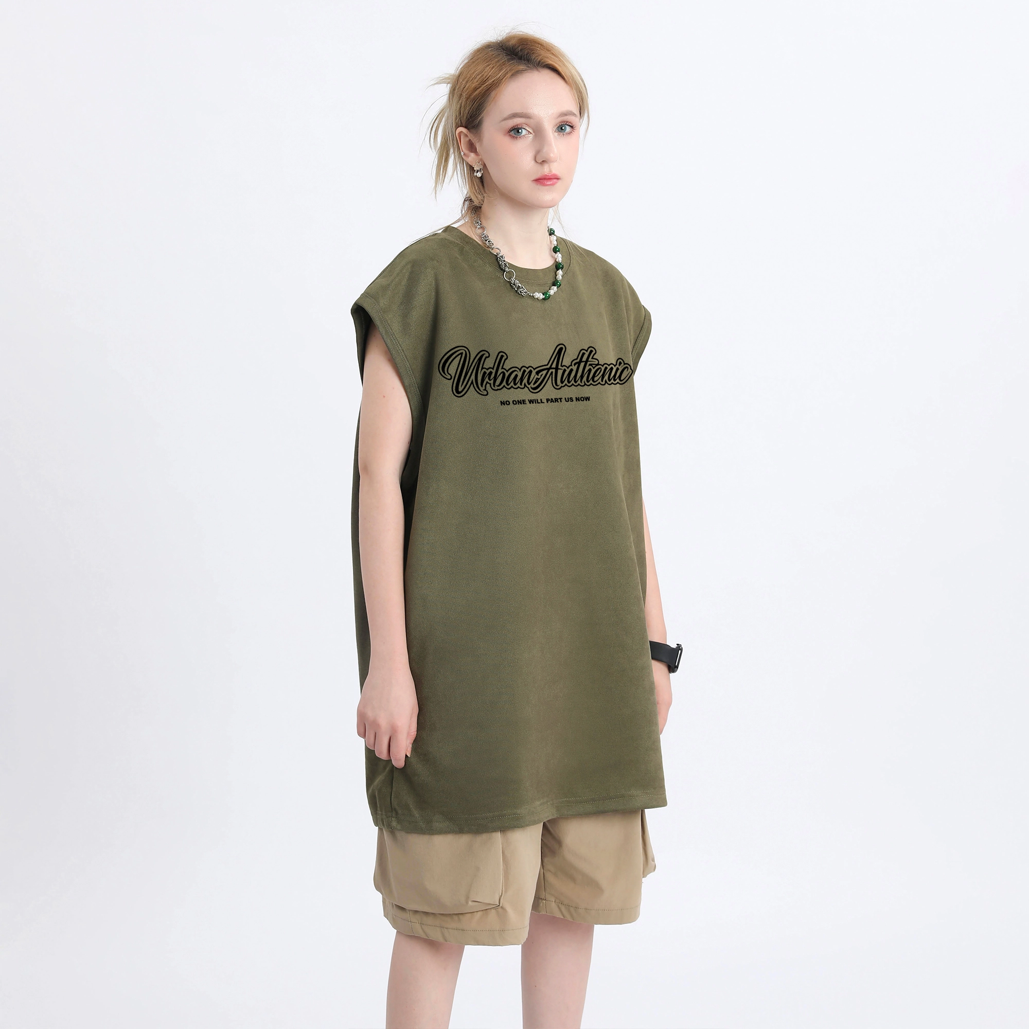 URBAN AUTHENTIC logoT