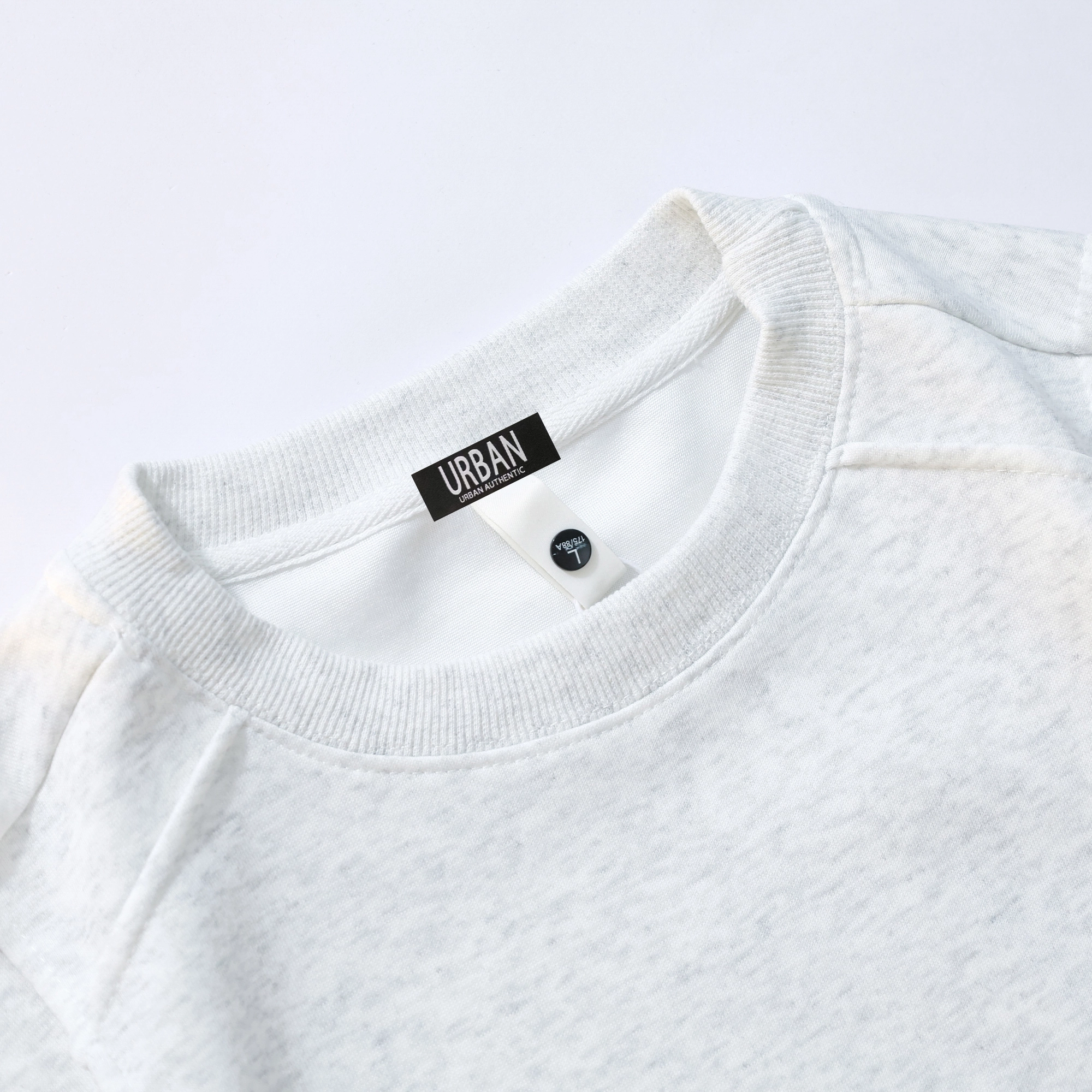 URBAN AUTHENTIC Tboxy