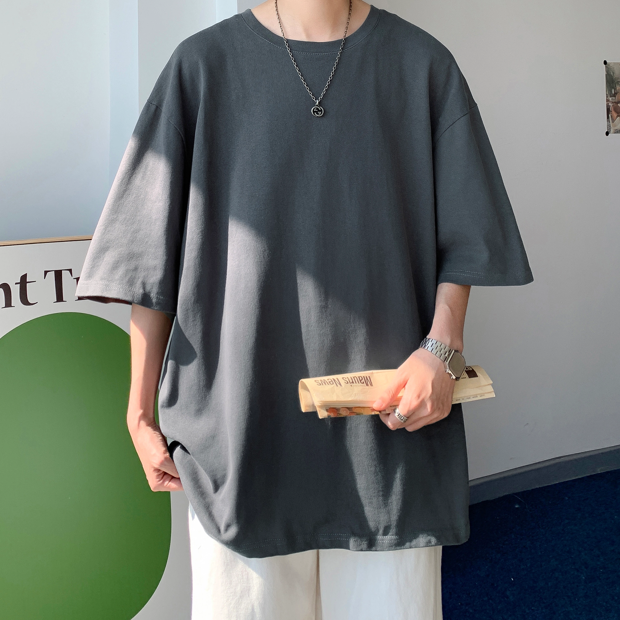URBAN AUTHENTIC T
