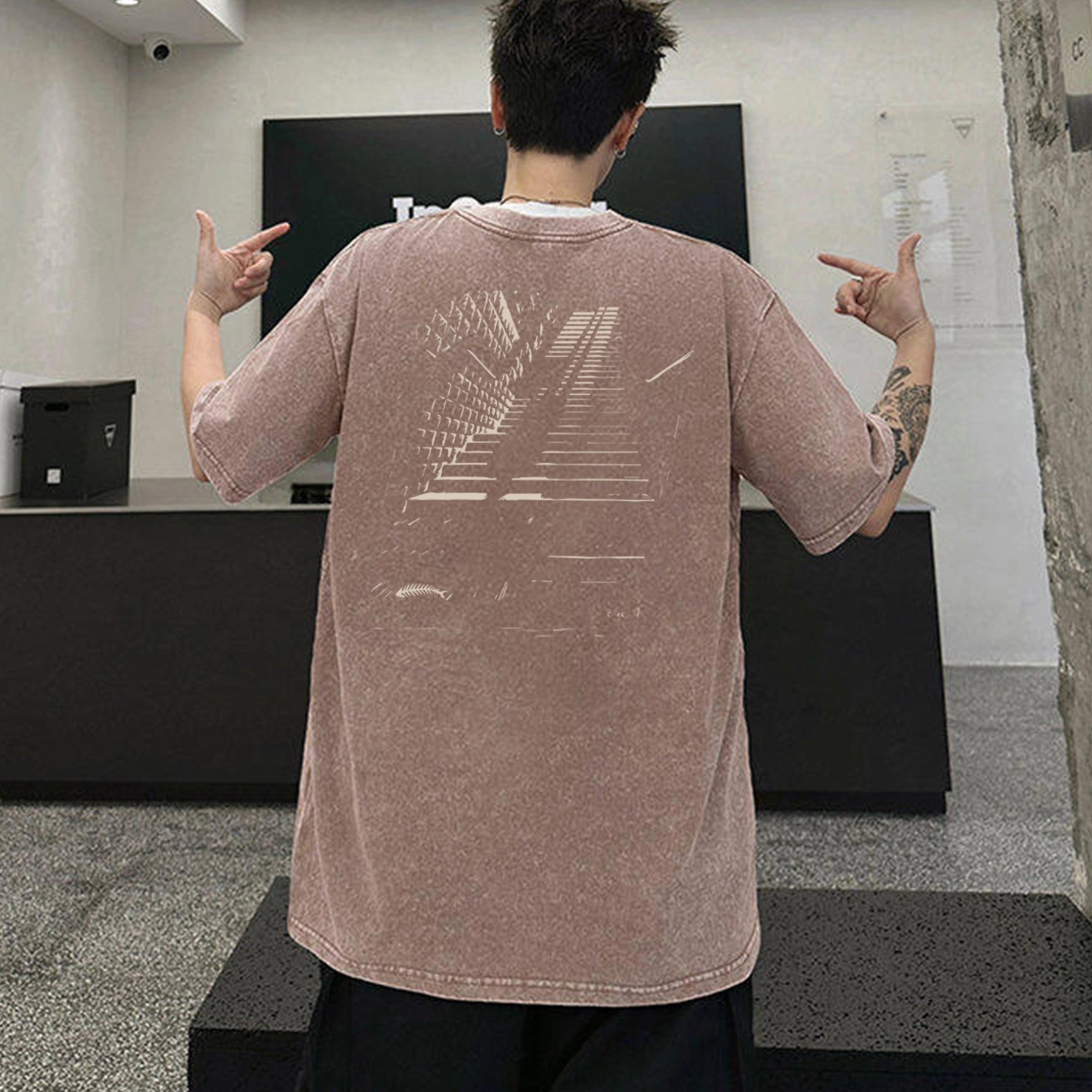 URBAN AUTHENTIC T