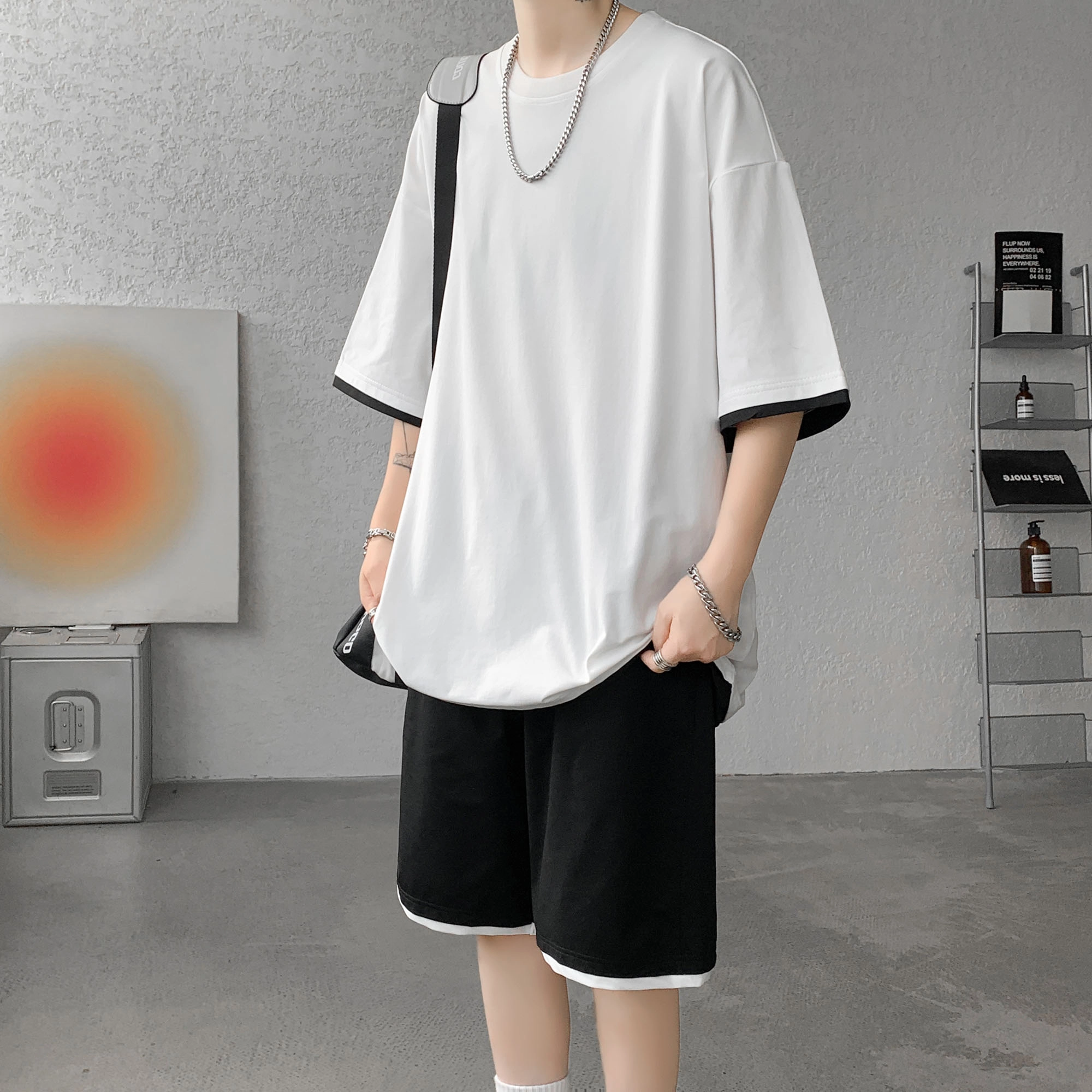 URBAN AUTHENTIC T