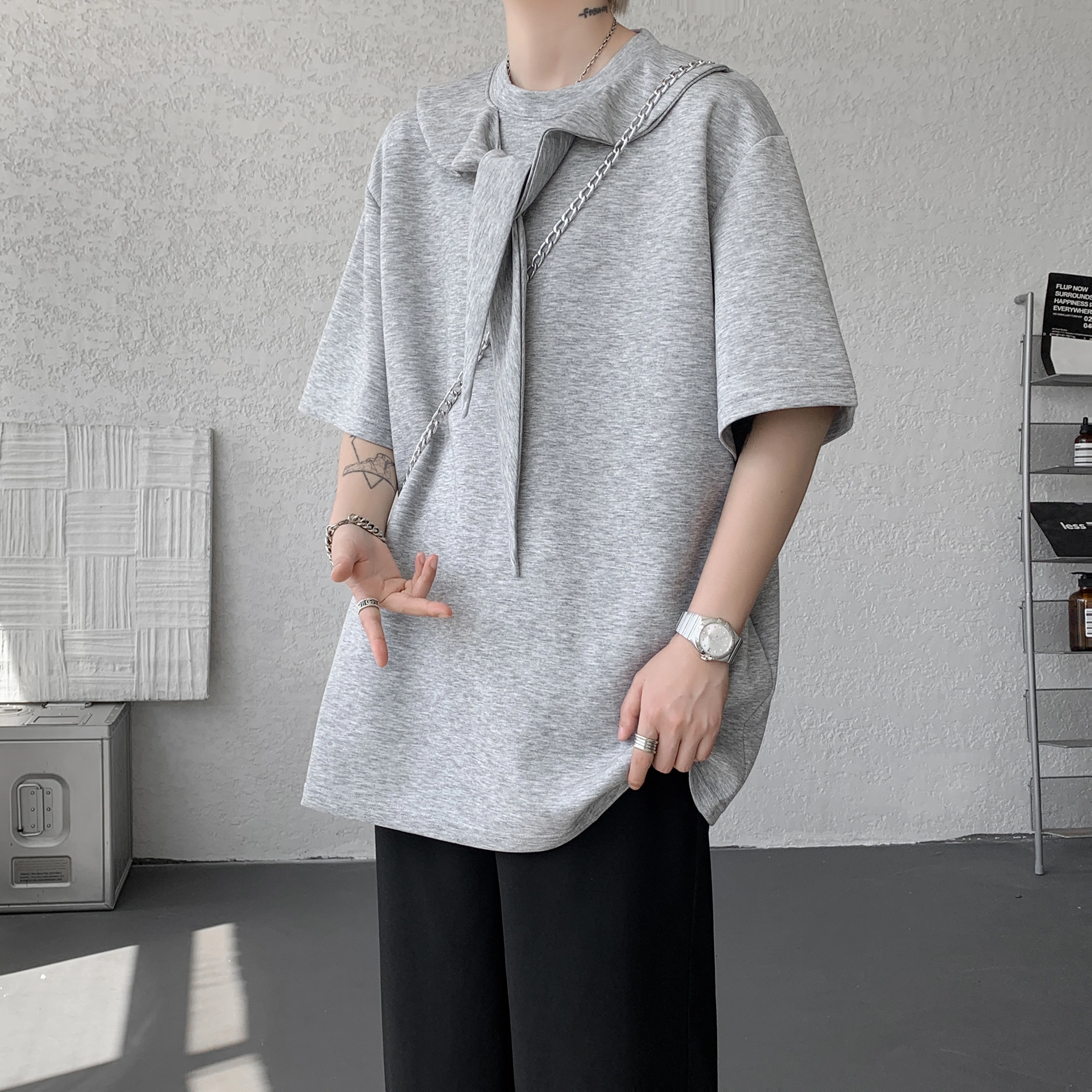 URBAN AUTHENTIC T