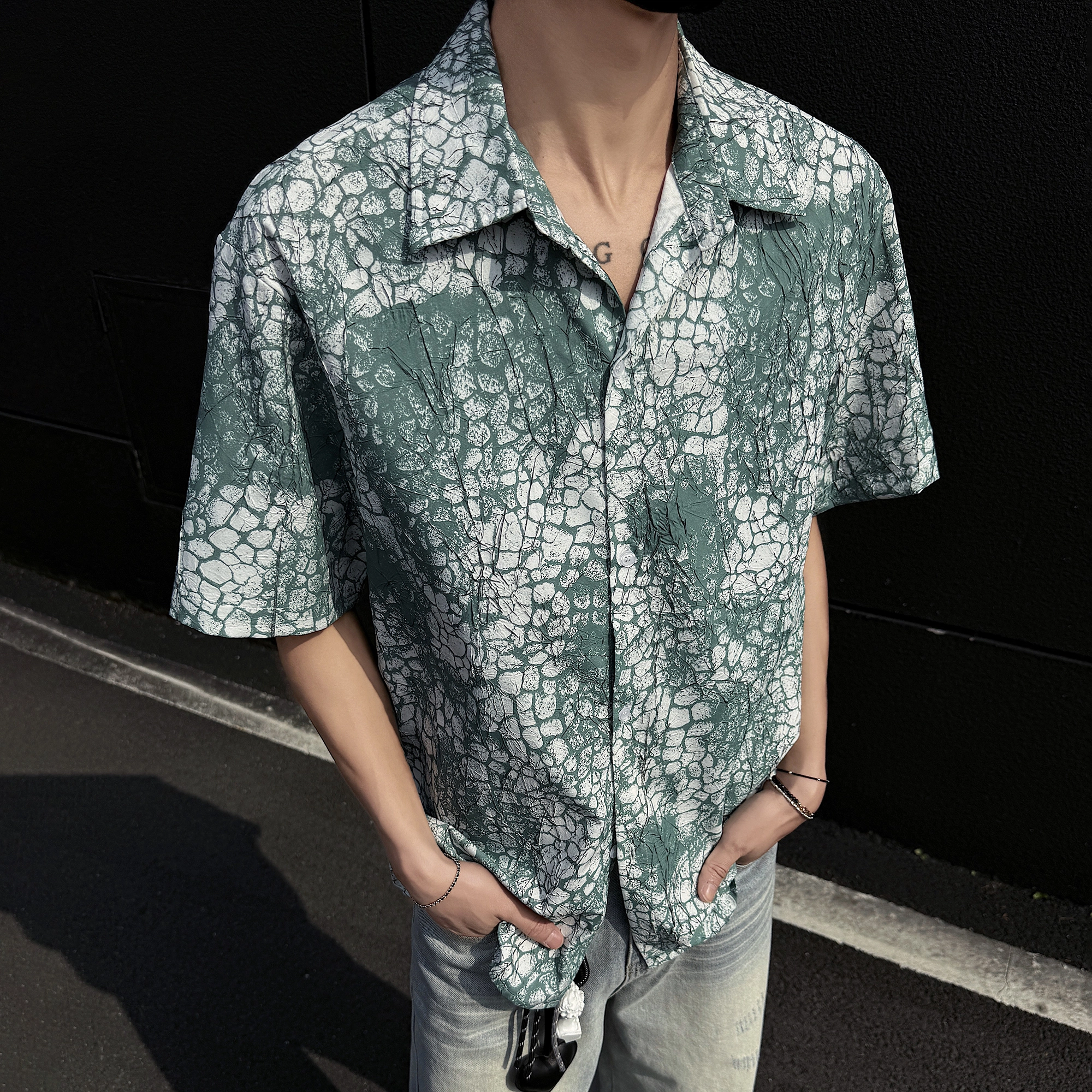 URBAN AUTHENTIC