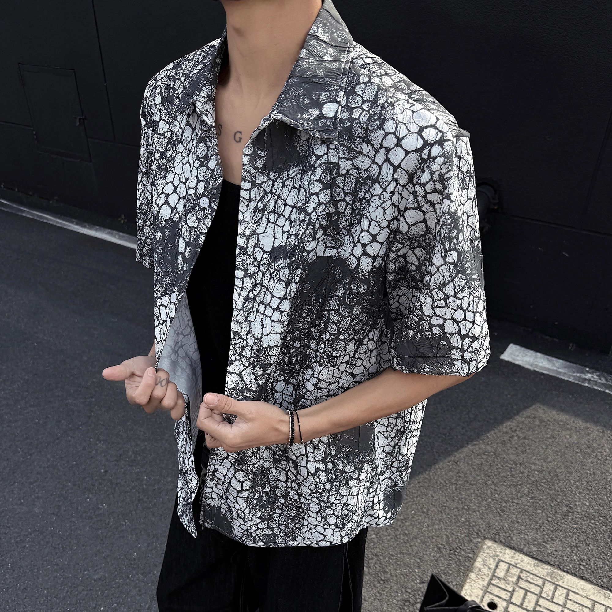 URBAN AUTHENTIC