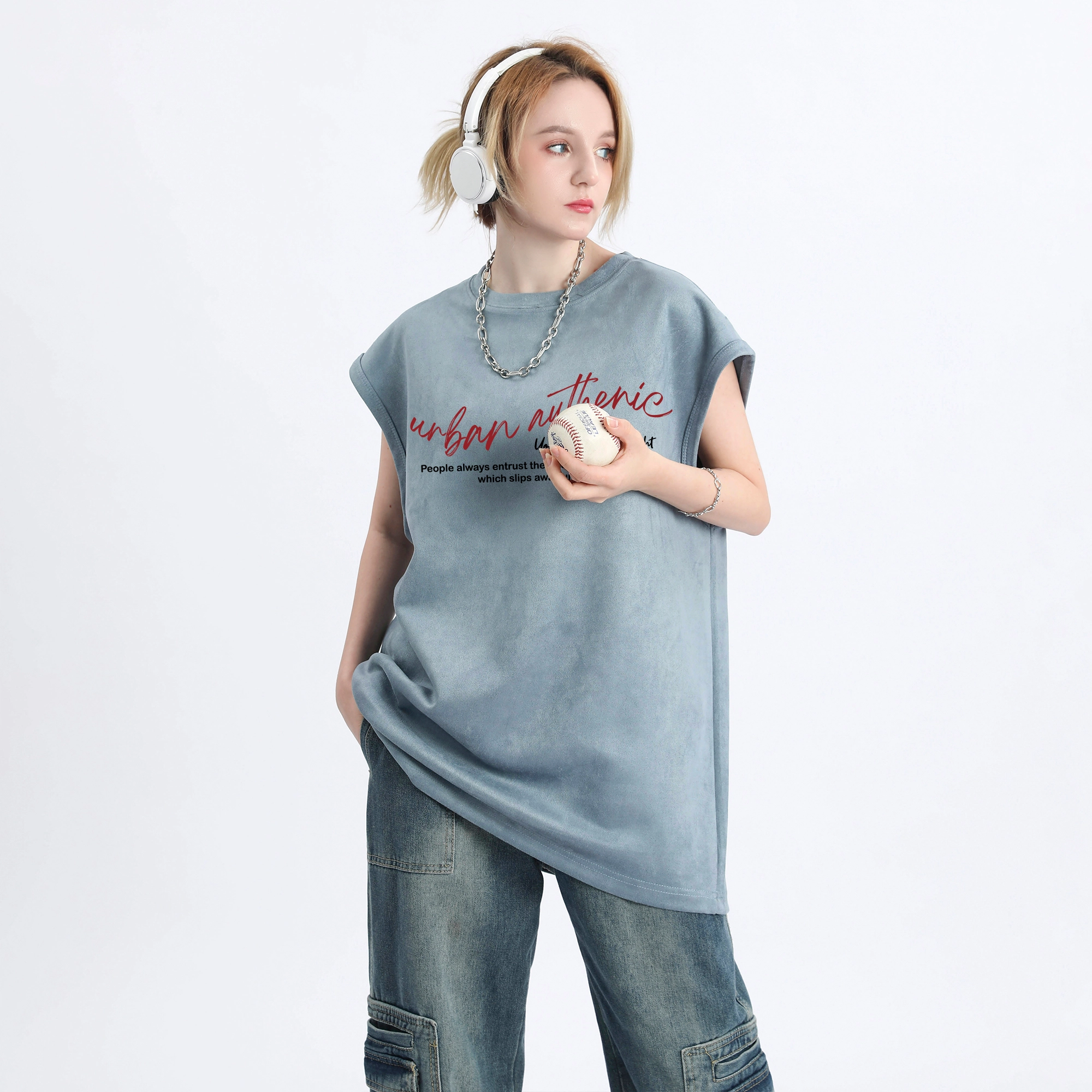 URBAN AUTHENTIC logo