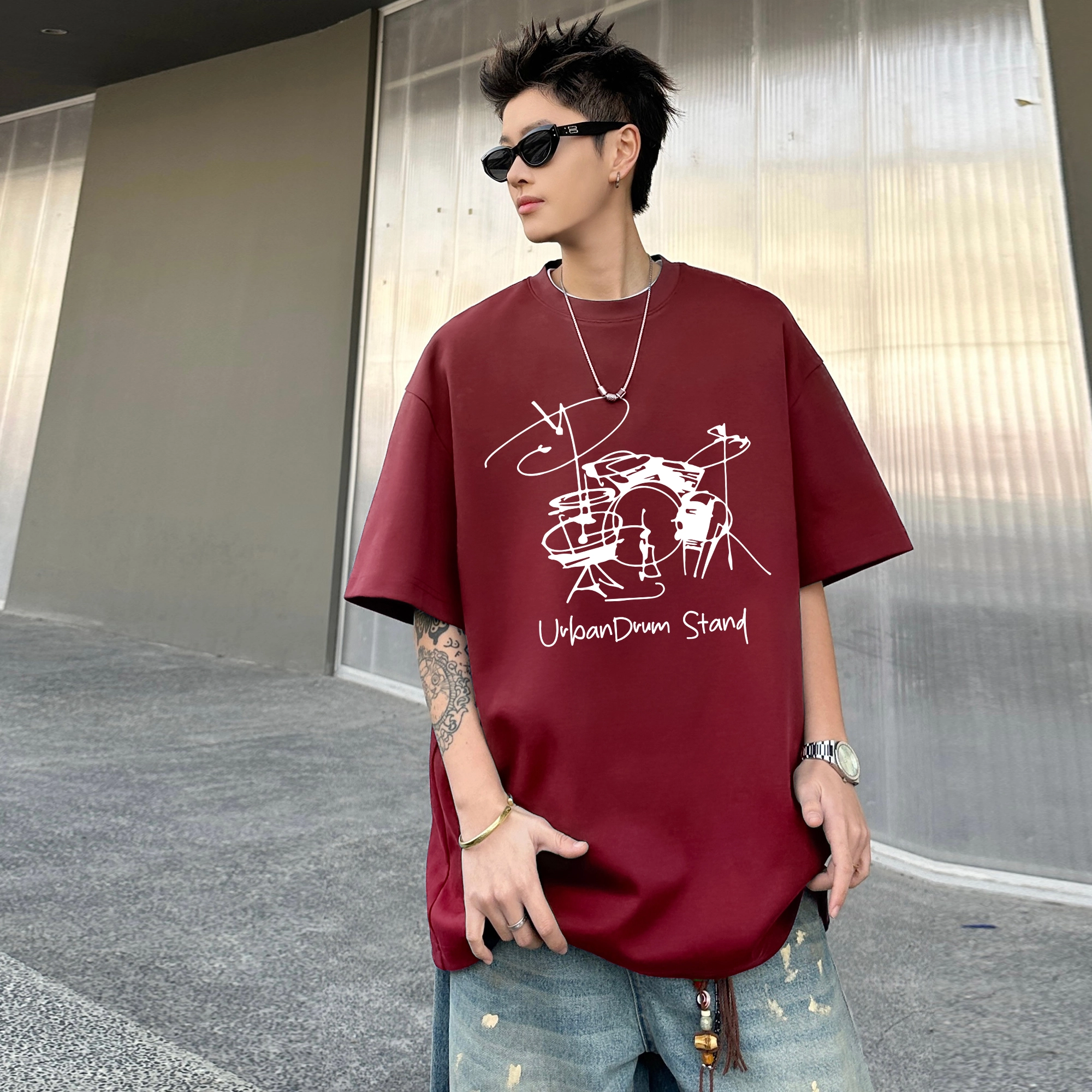 URBAN AUTHENTIC T