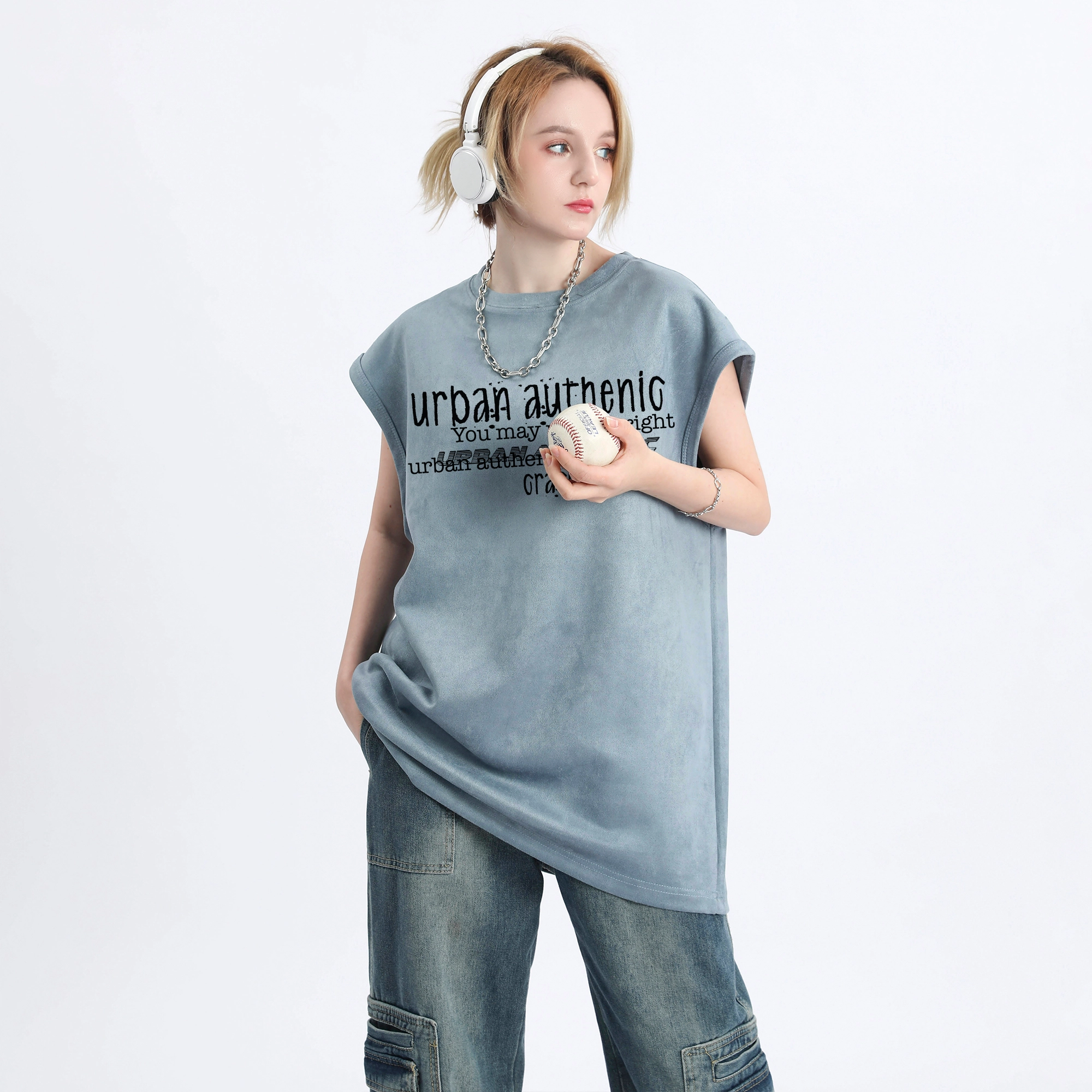 URBAN AUTHENTIC logo