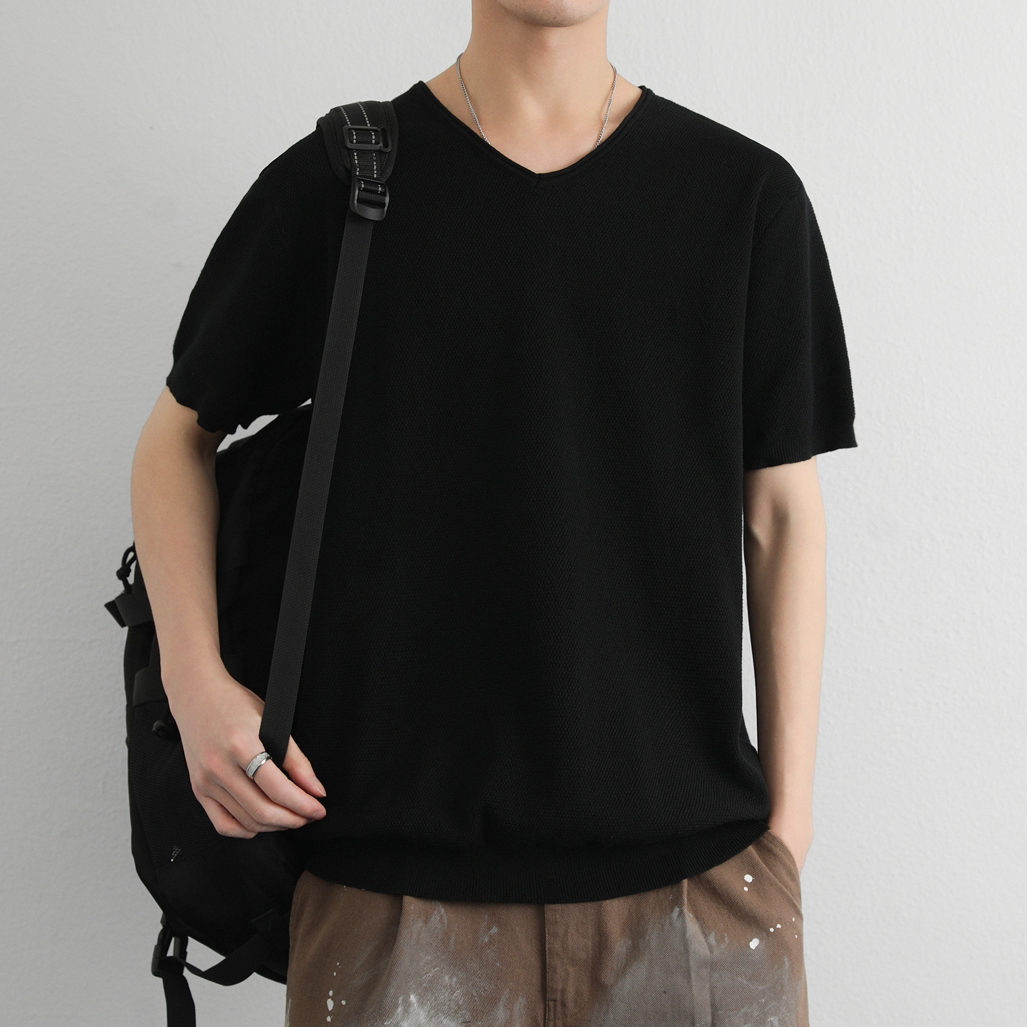 URBAN AUTHENTIC T