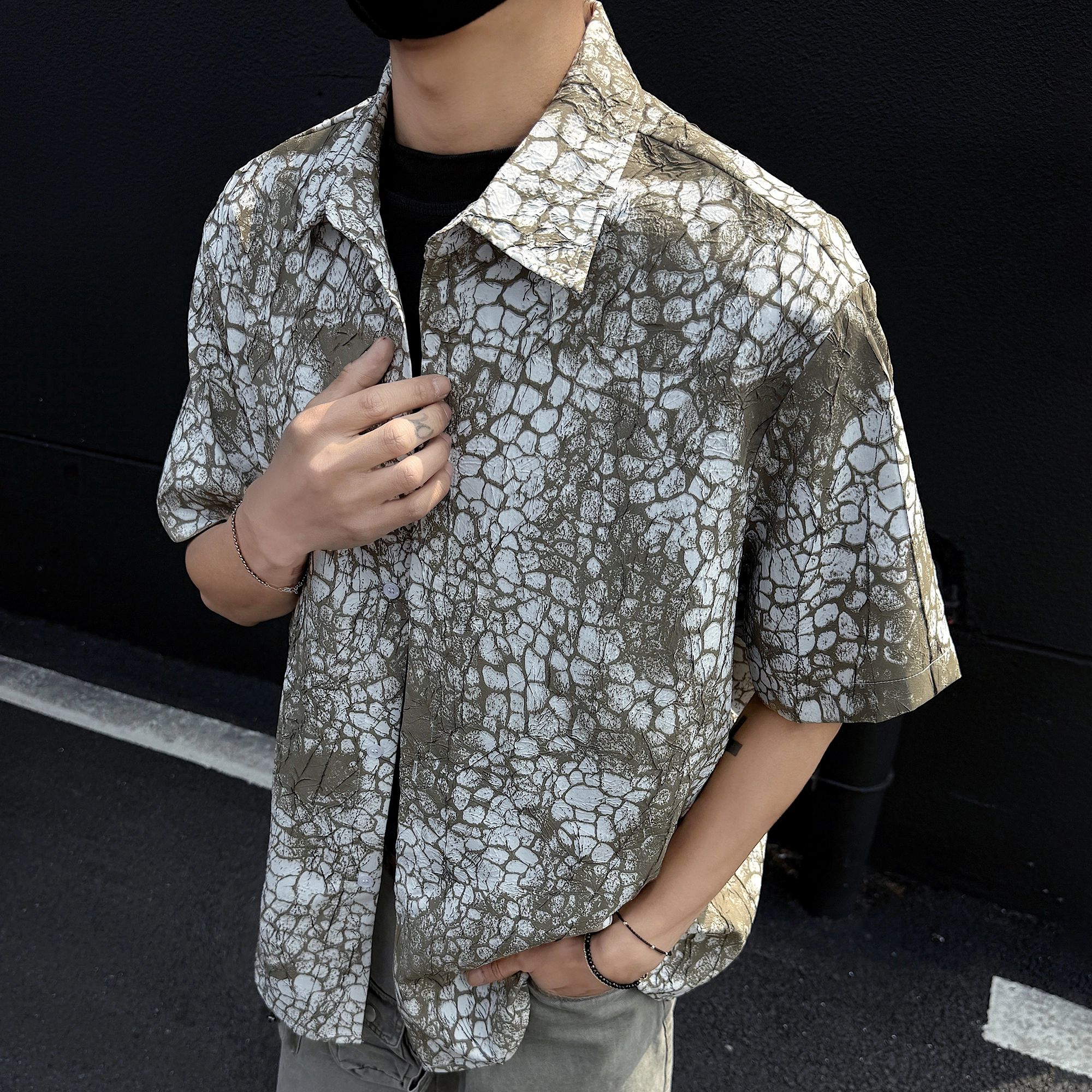 URBAN AUTHENTIC