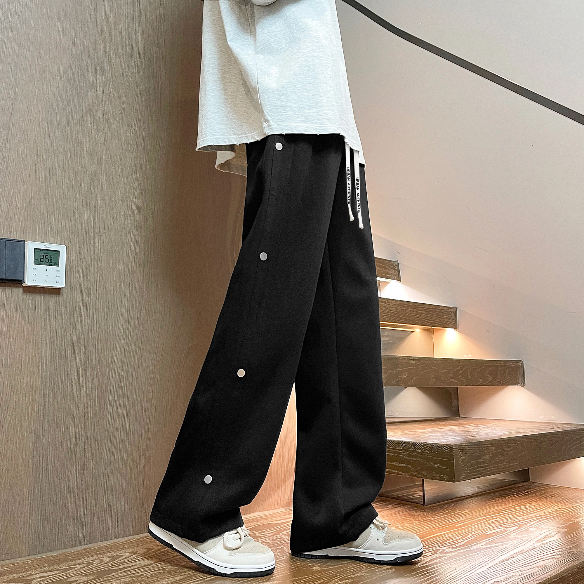 URBAN AUTHENTIC