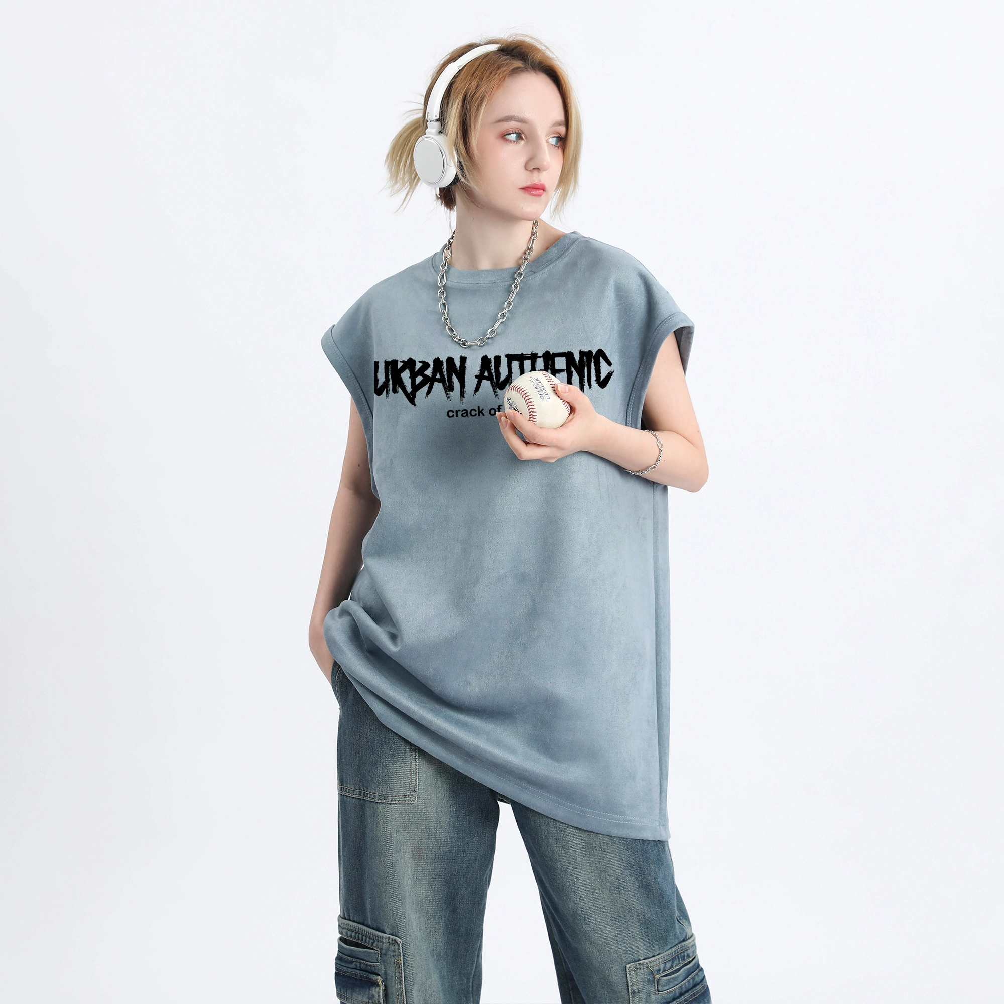URBAN AUTHENTIC logo