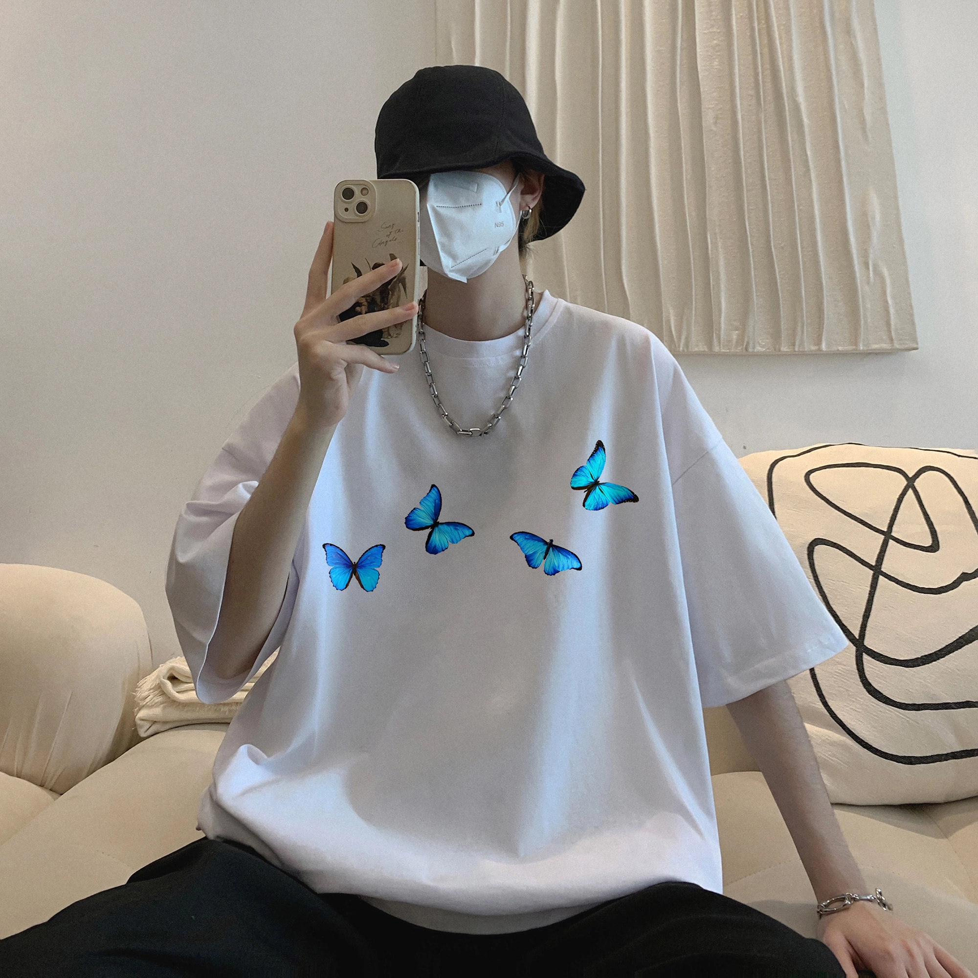 URBAN AUTHENTIC T