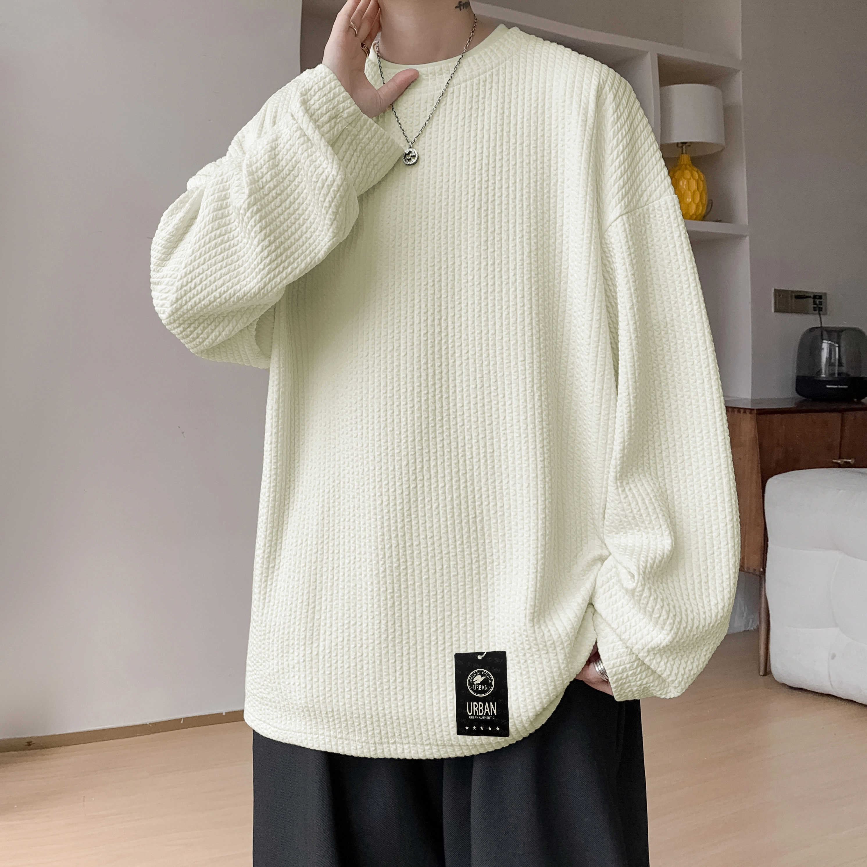 URBAN AUTHENTIC T