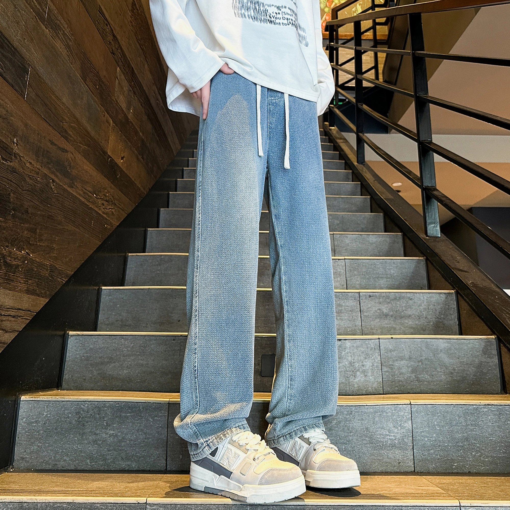 URBAN AUTHENTIC