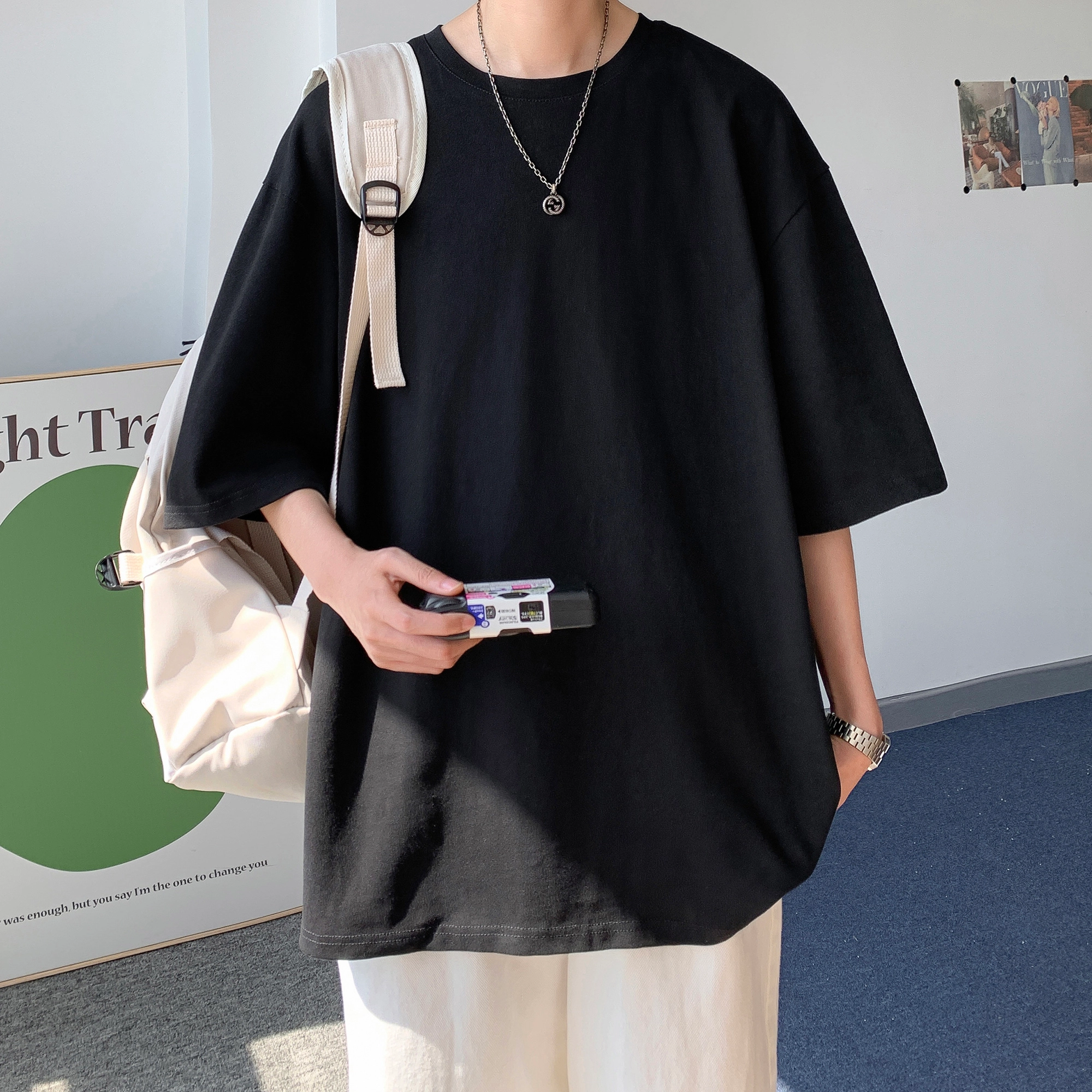 URBAN AUTHENTIC T