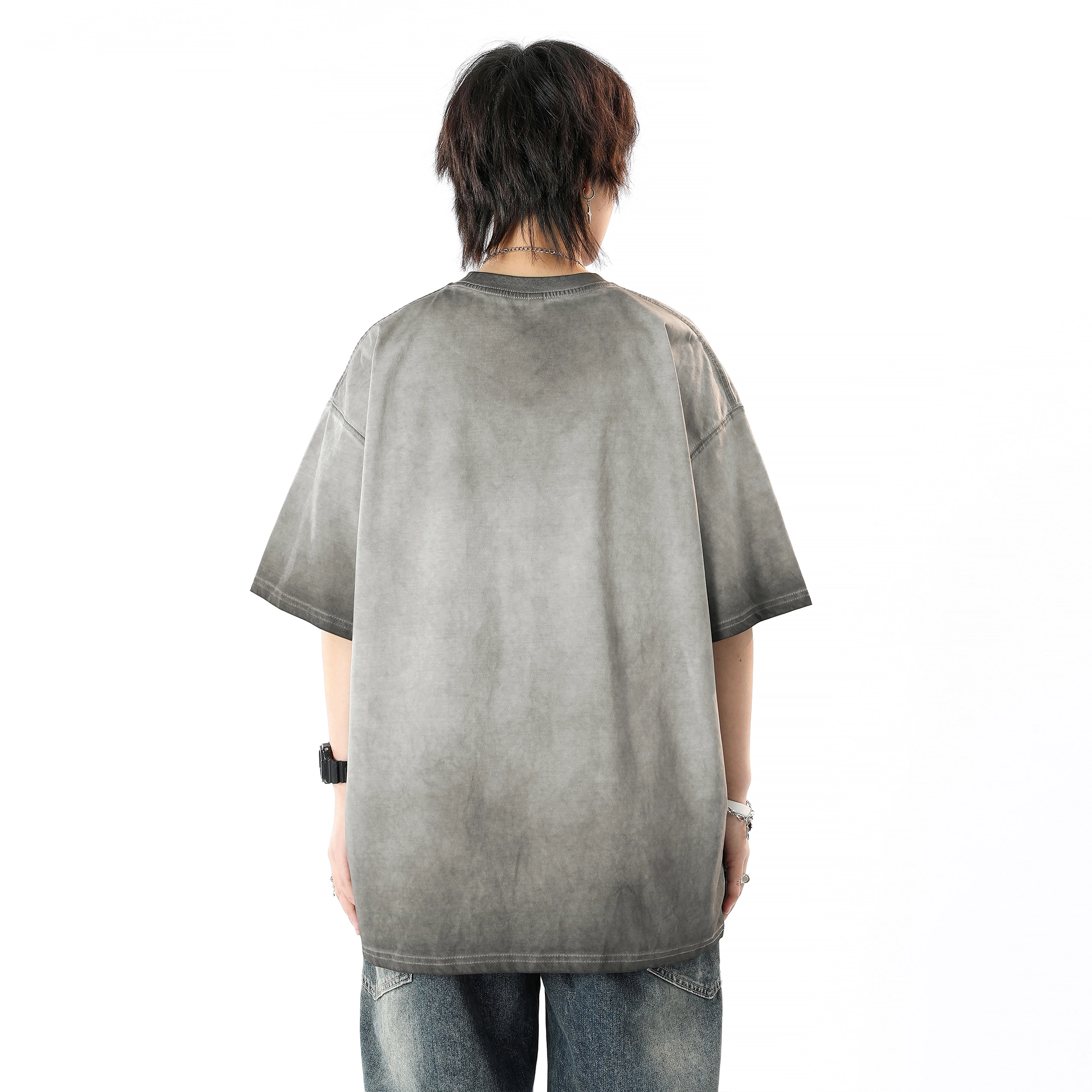 URBAN AUTHENTIC T