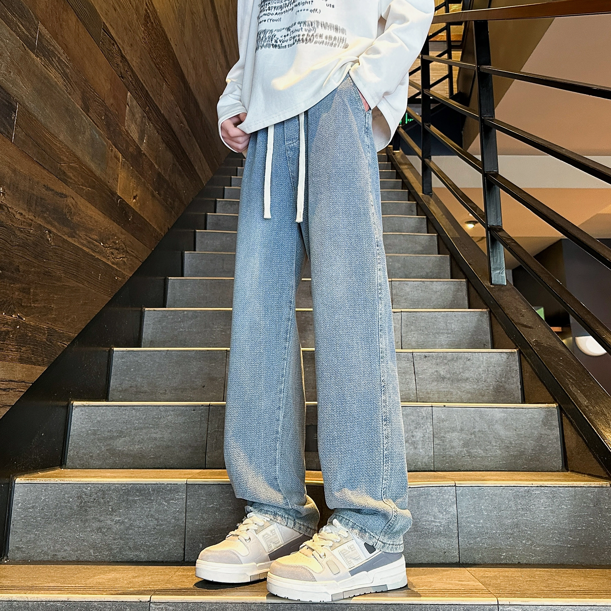 URBAN AUTHENTIC