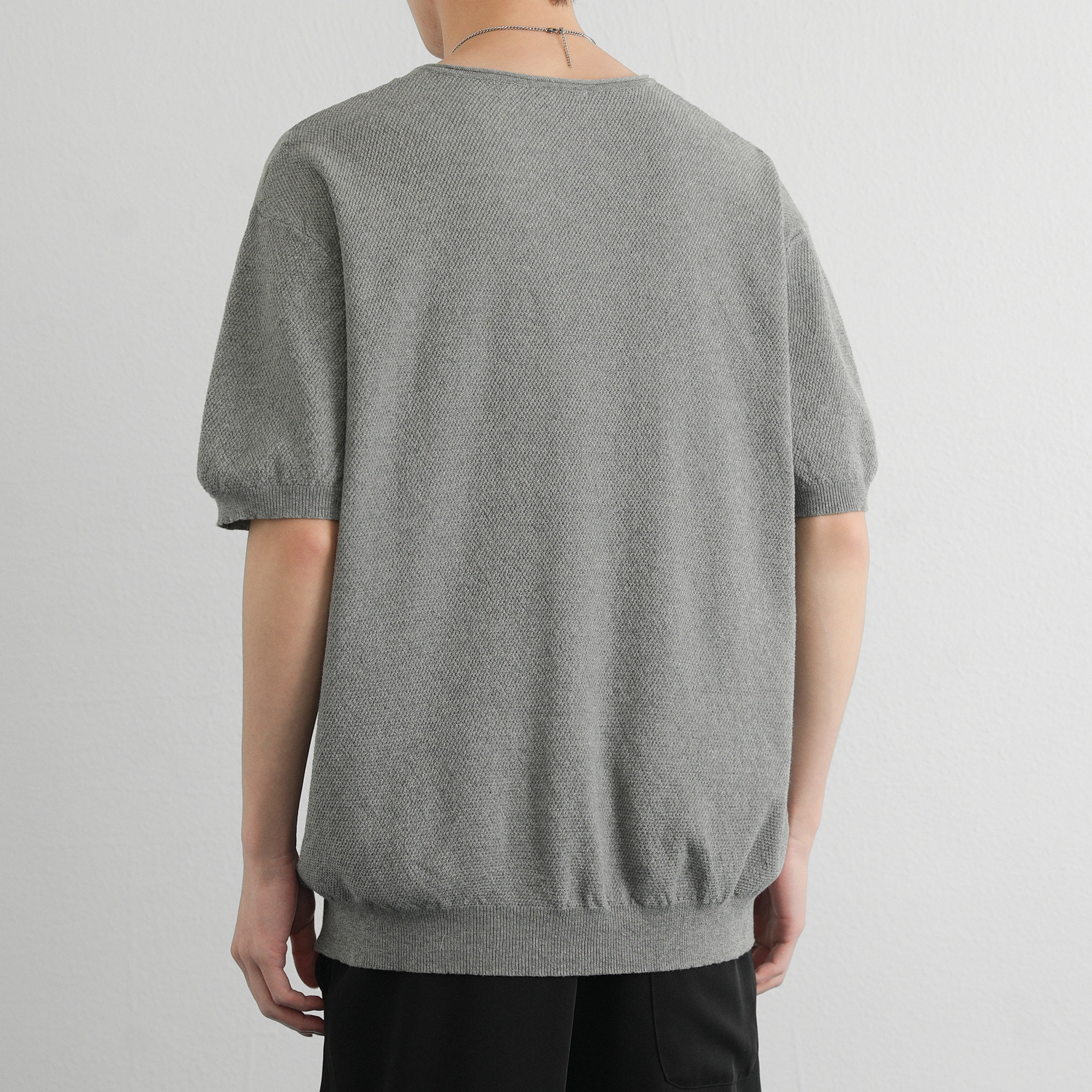 URBAN AUTHENTIC T