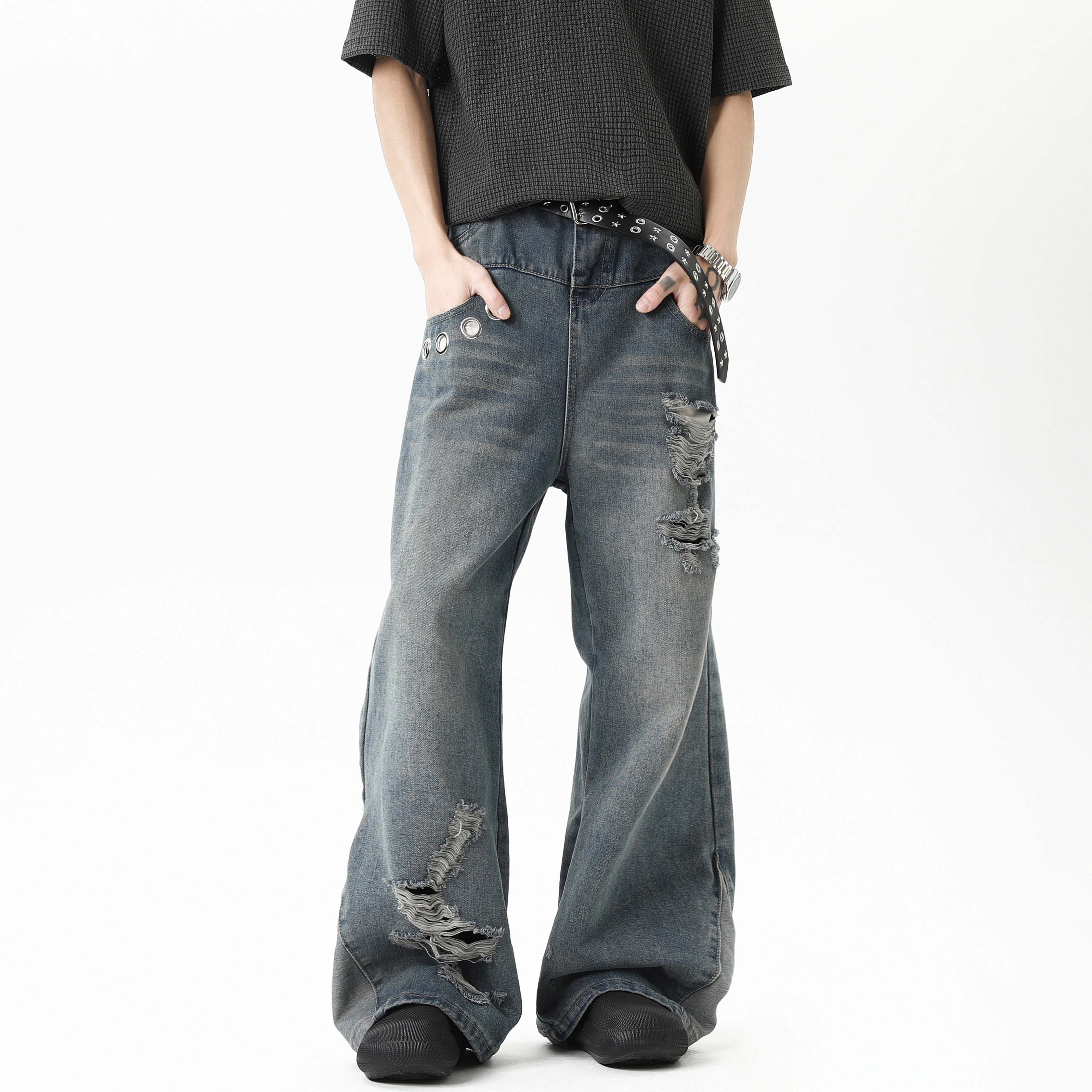 URBAN AUTHENTIC