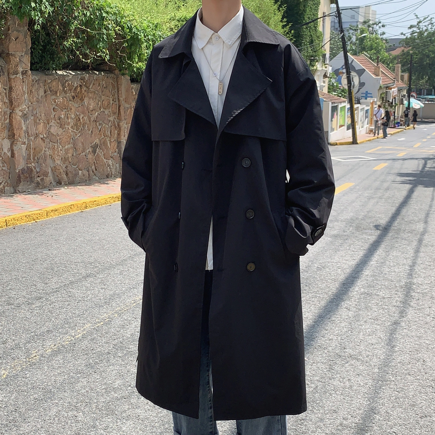 URBAN AUTHENTIC