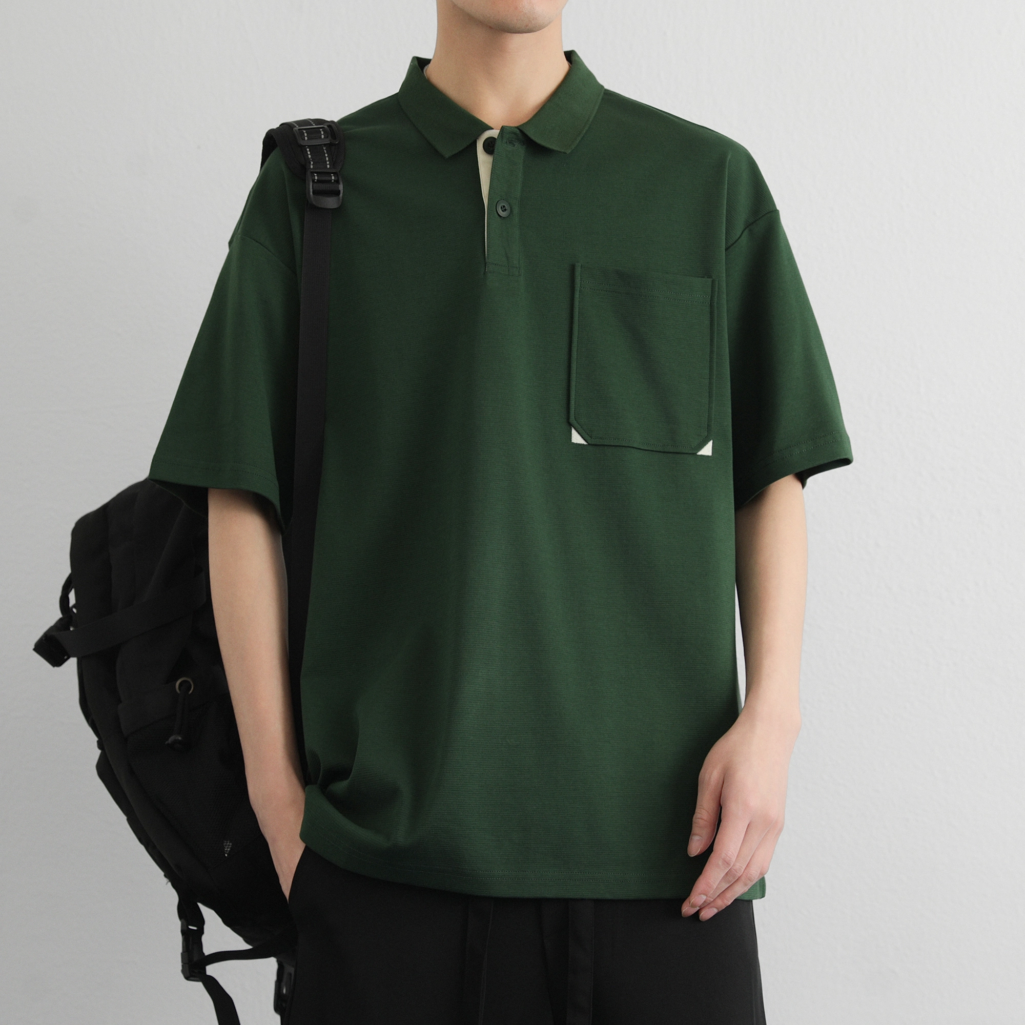 URBAN AUTHENTIC T