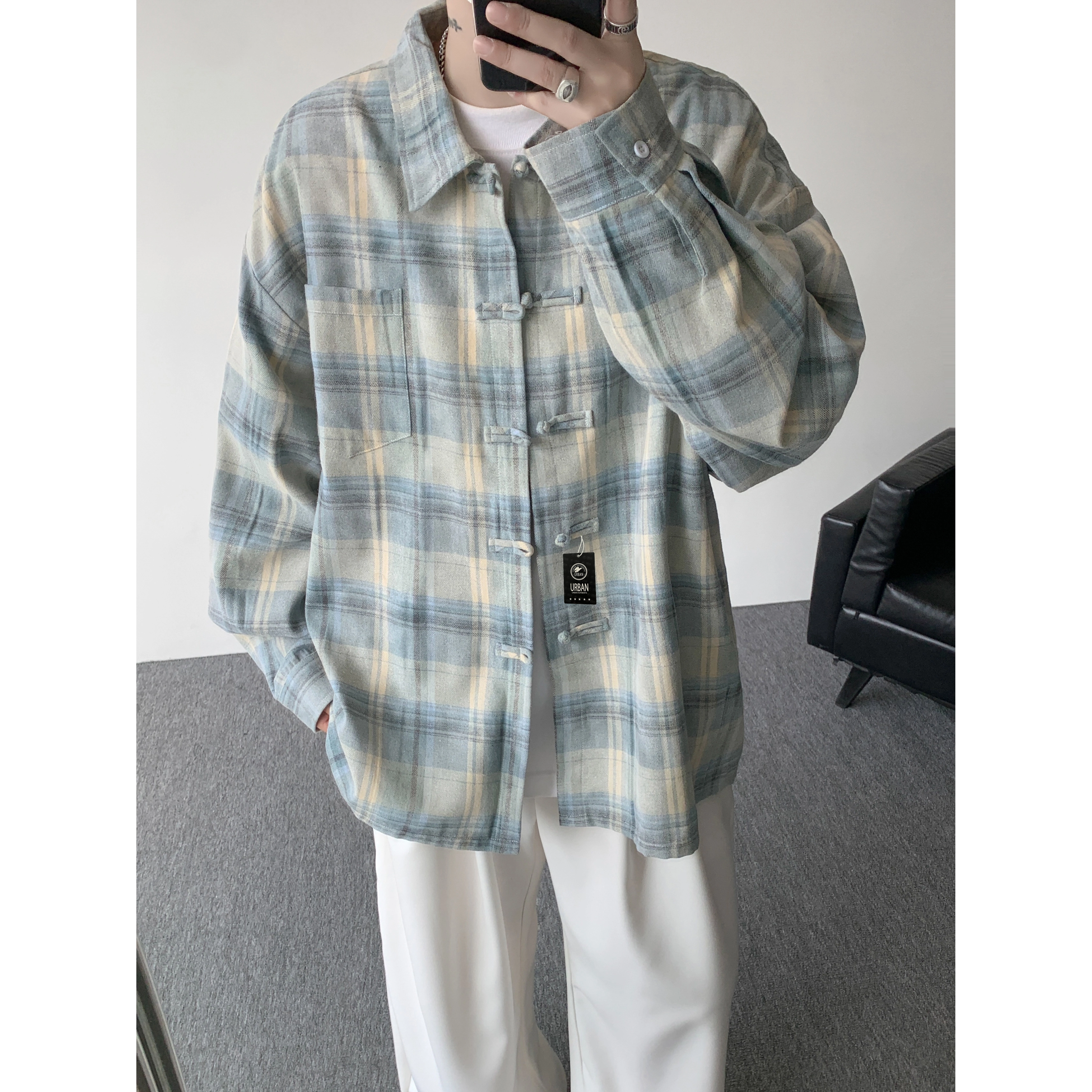 URBAN AUTHENTIC