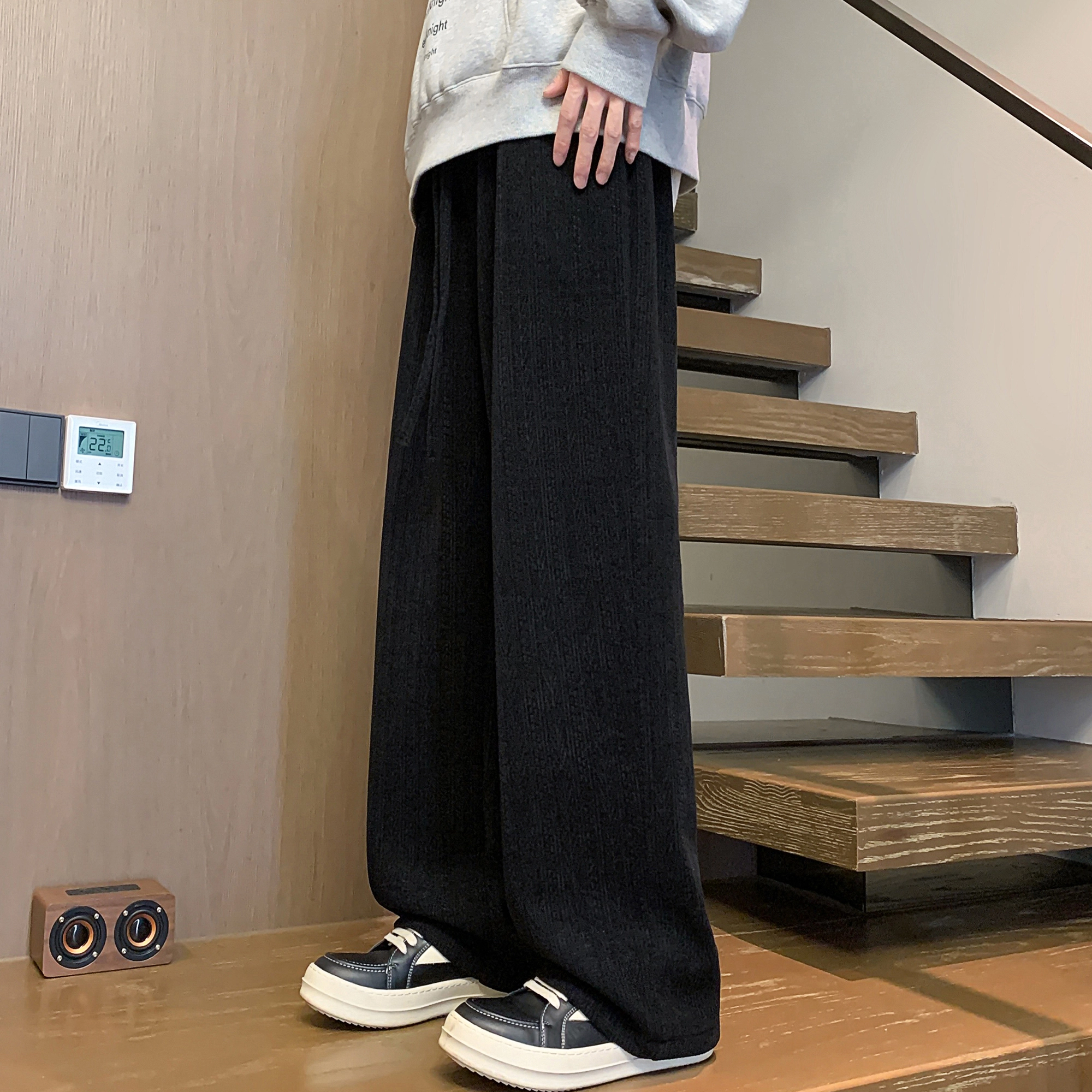 URBAN AUTHENTIC